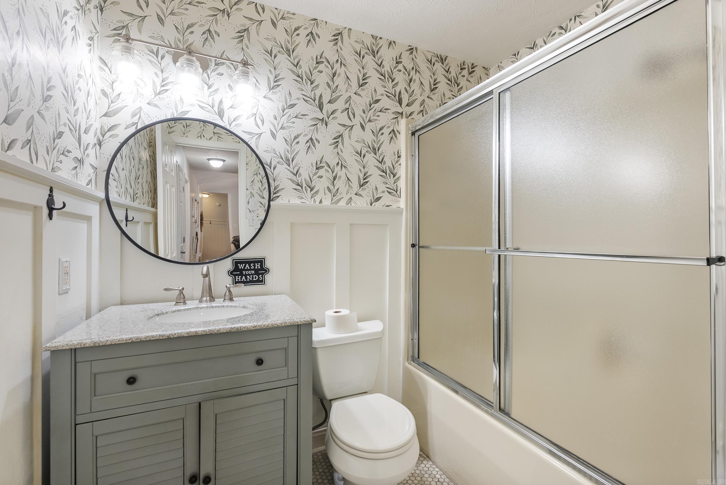 KRYSTAL KREEK - Residential