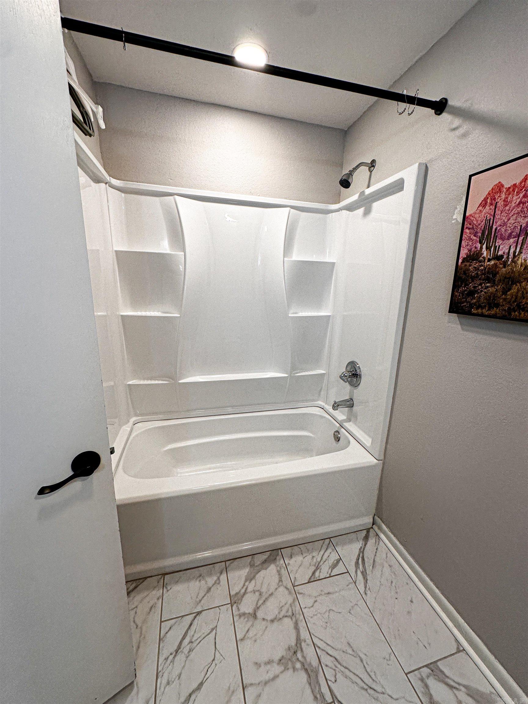 COUNTRY CLUB PARK - Residential