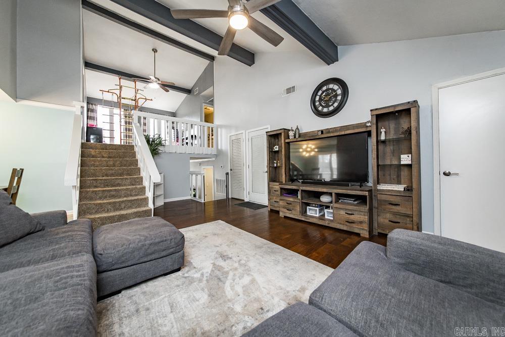 FOXWOOD J - Residential