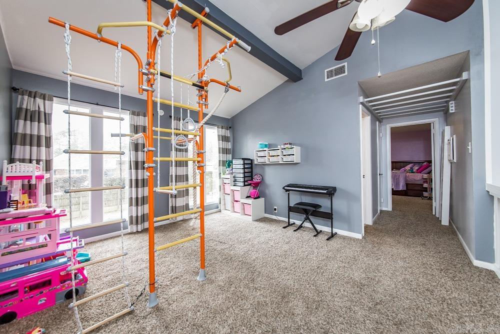 FOXWOOD J - Residential