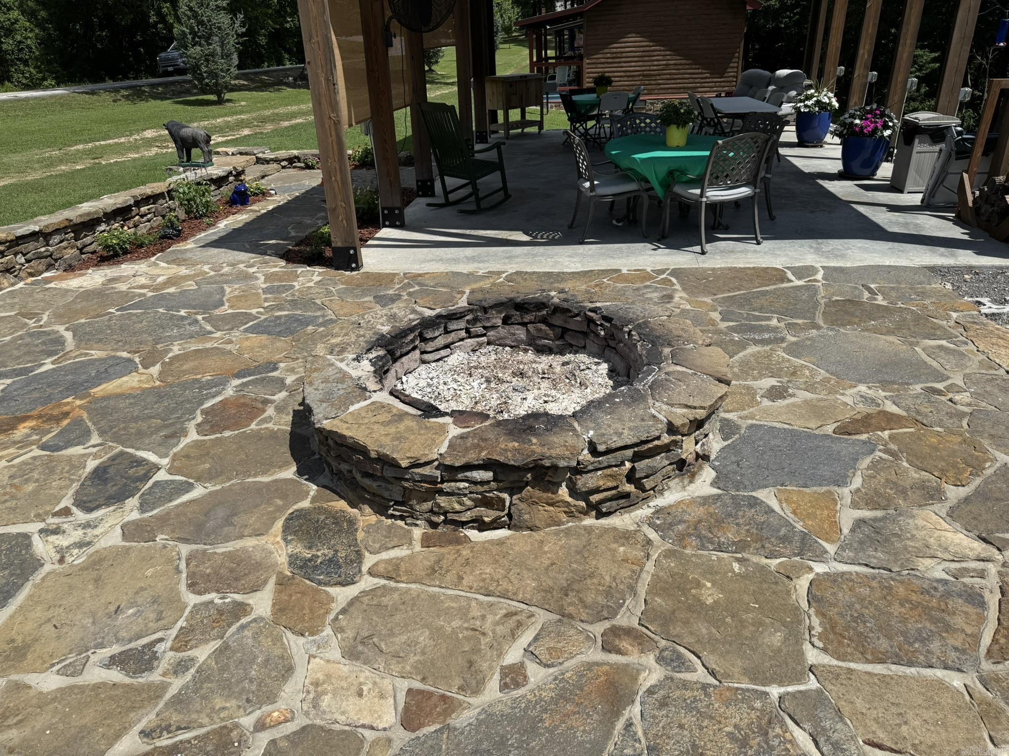 Metes & Bounds - Residential Income