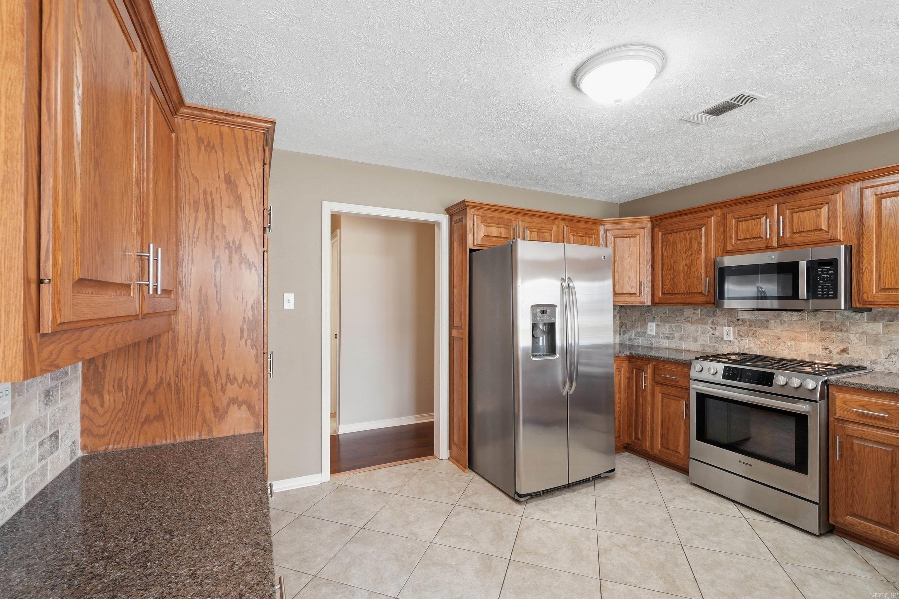 SHADY MEADOW - Residential