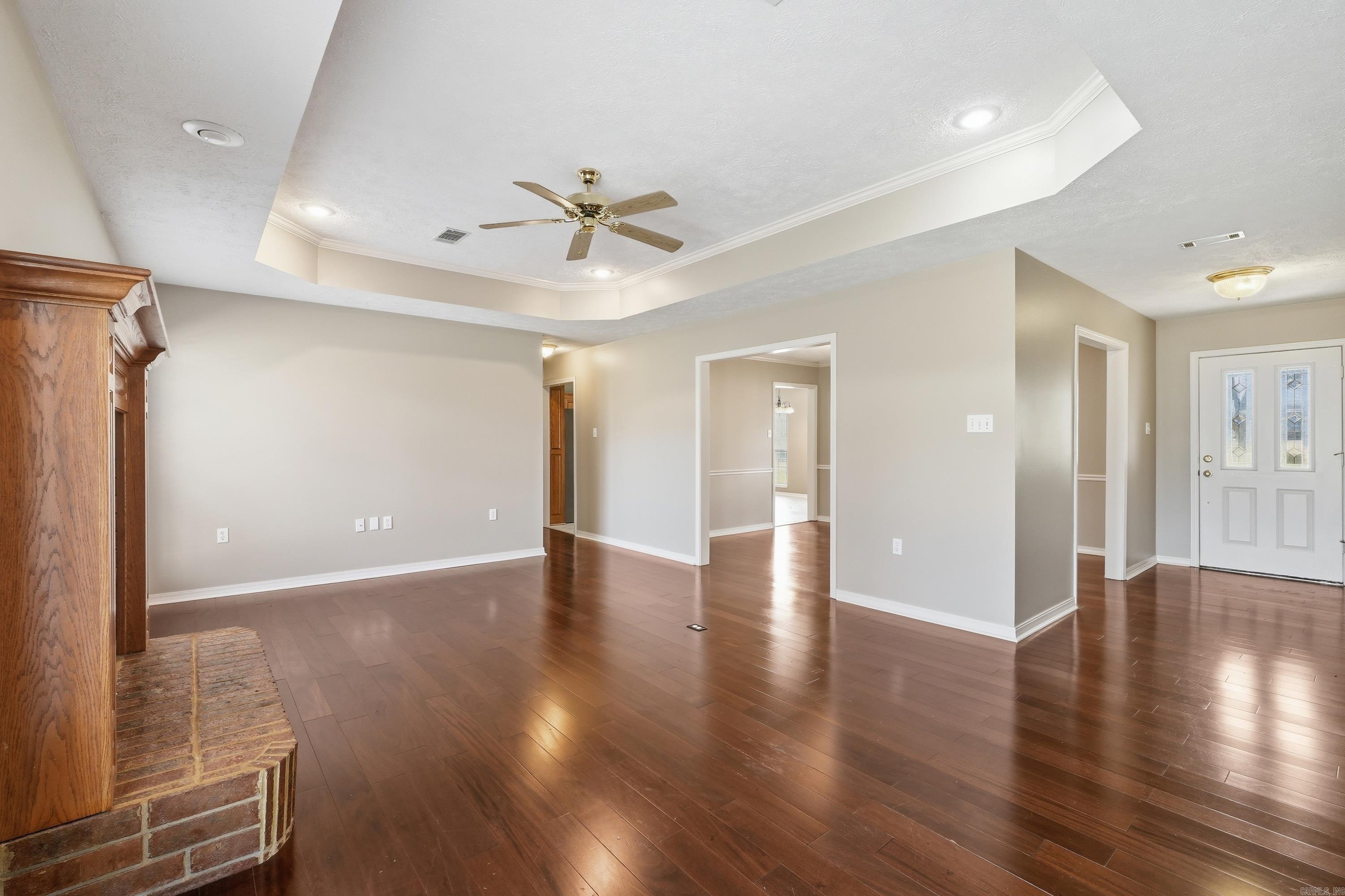 SHADY MEADOW - Residential