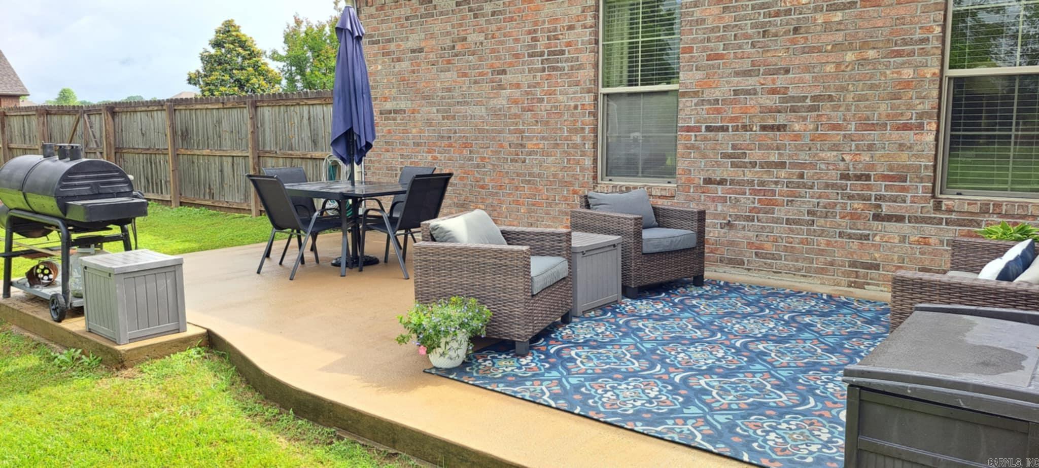 HUNTINGTON ESTATES - Residential