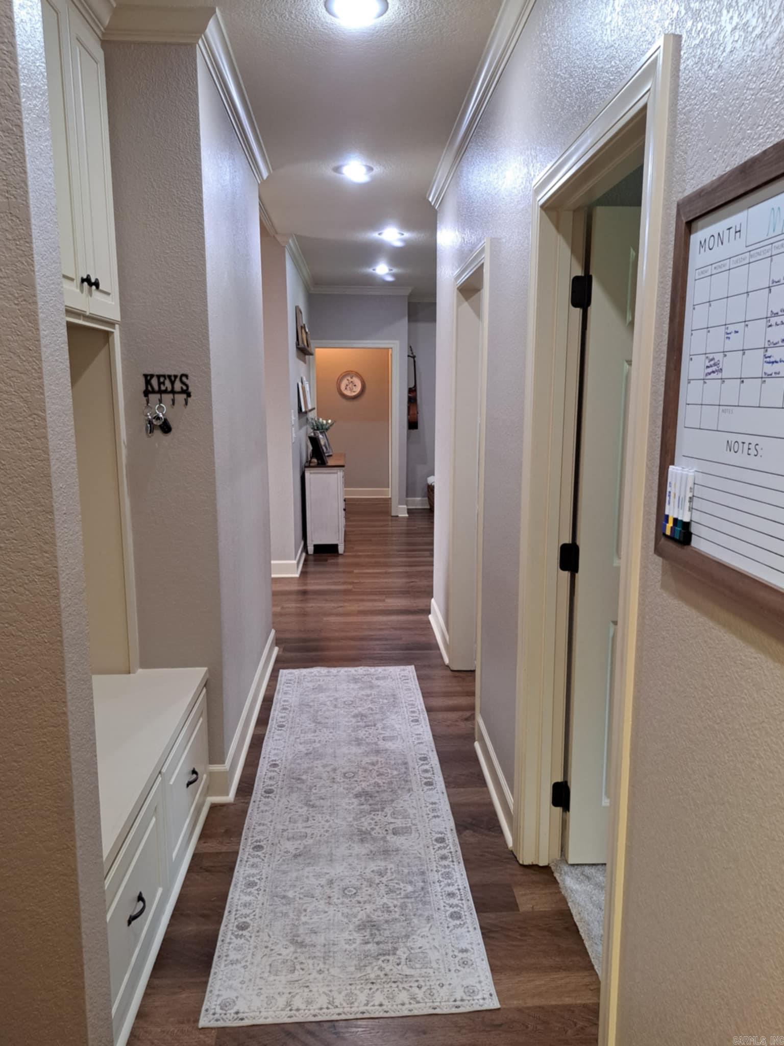 HUNTINGTON ESTATES - Residential