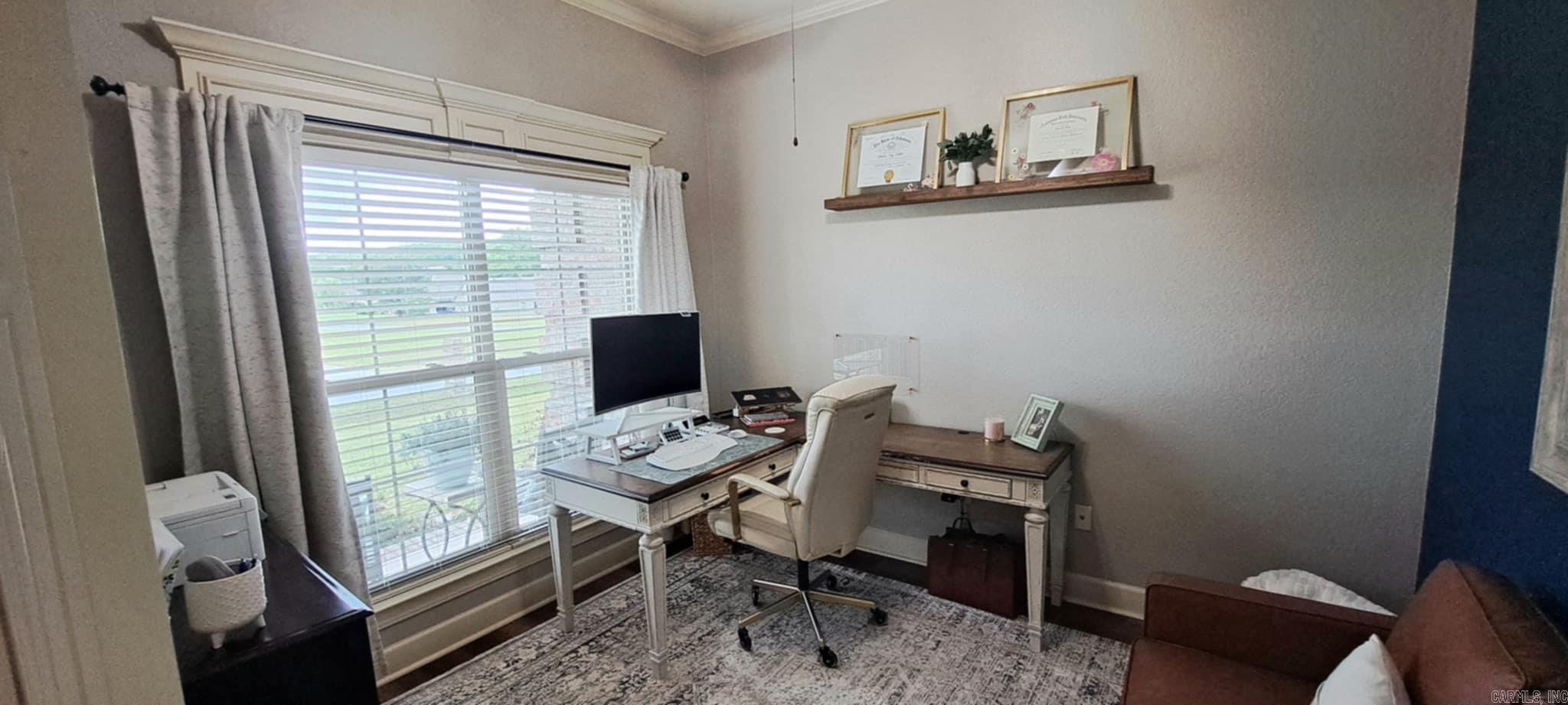 HUNTINGTON ESTATES - Residential