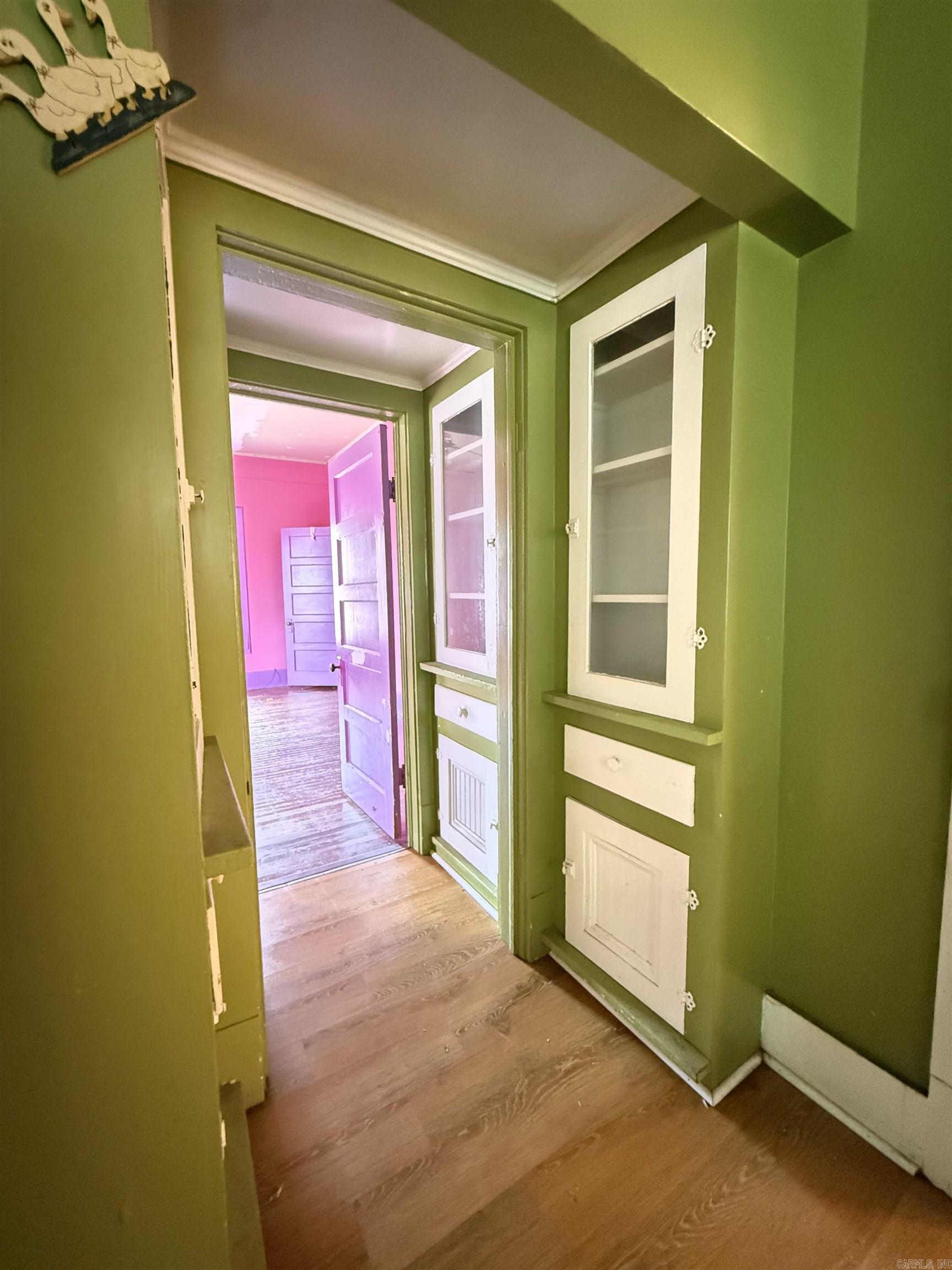 TRAMMEL - Residential