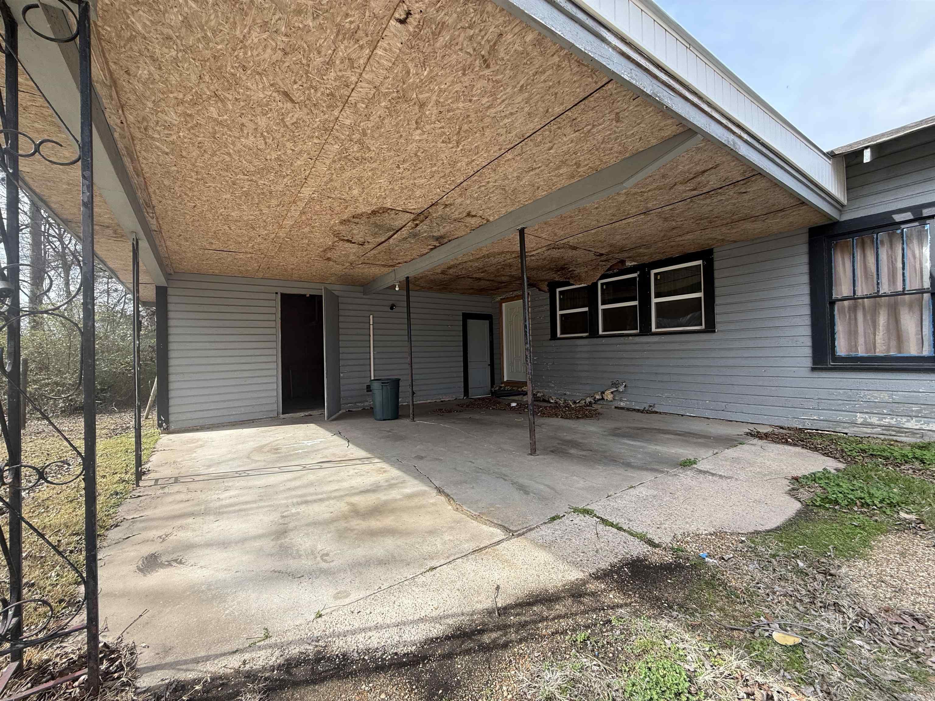 TRAMMEL - Residential