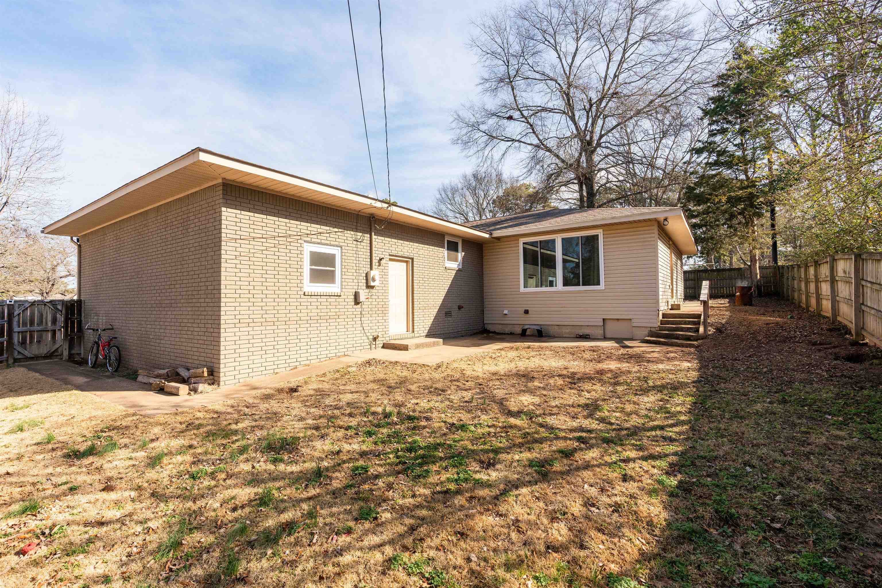 CEDAR RIDGE - Residential