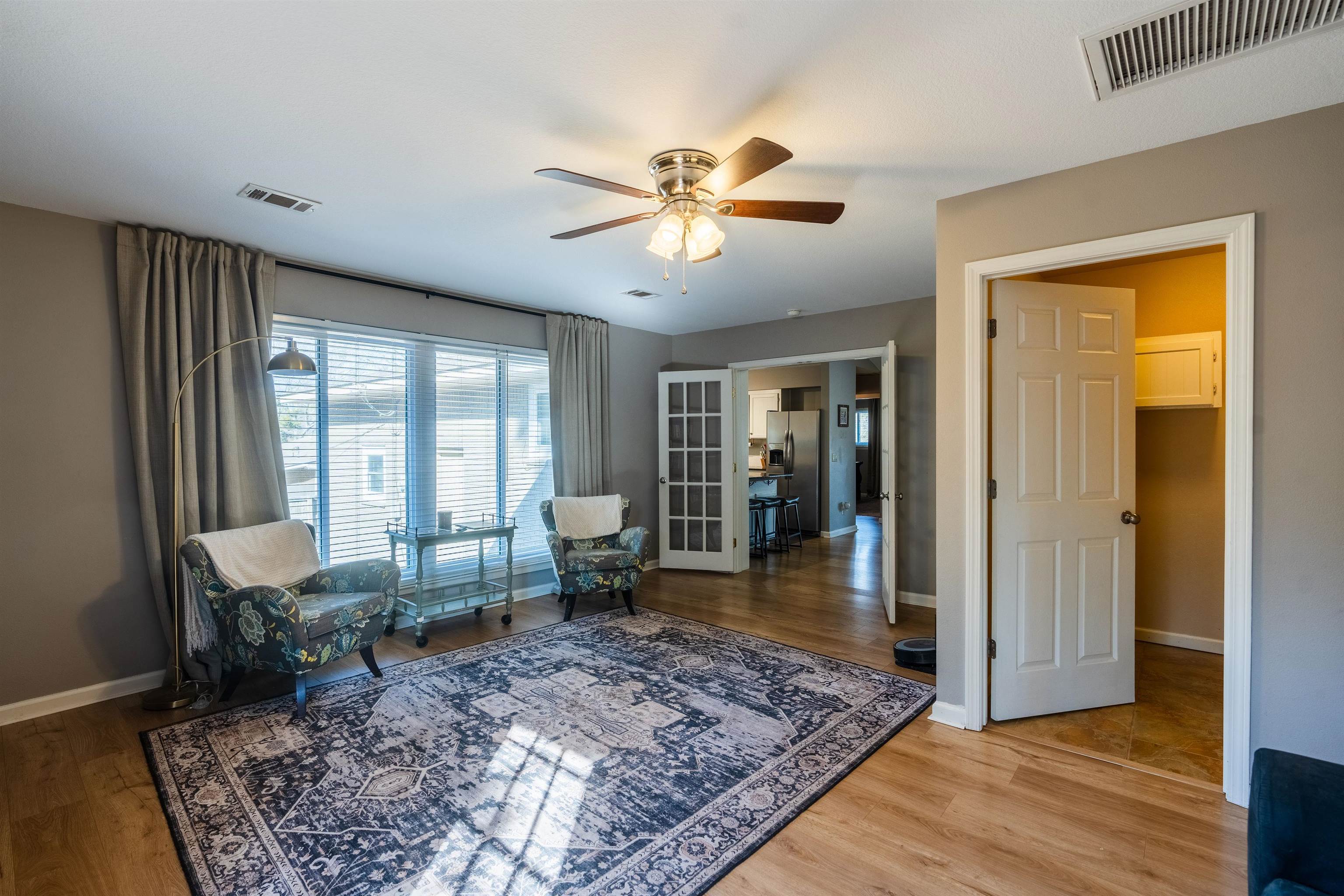 CEDAR RIDGE - Residential