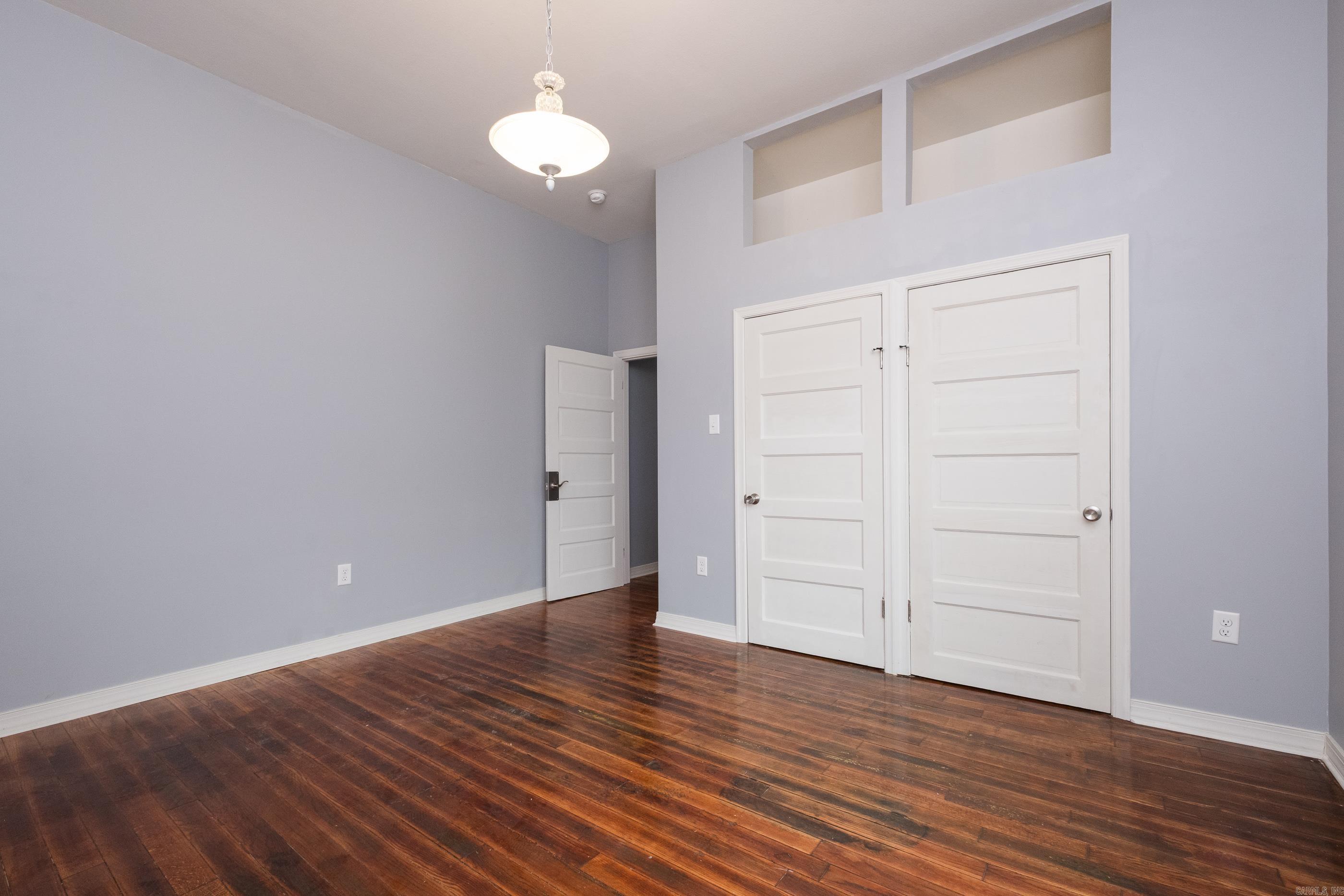 DODGES - Residential