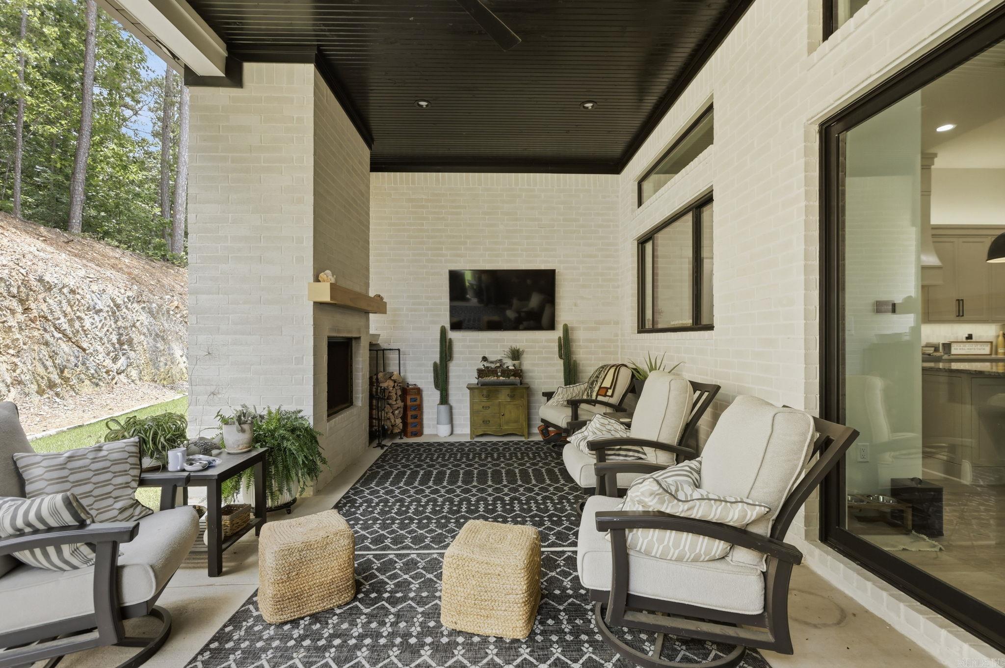 CHENAL VALLEY CALION COURT - Residential