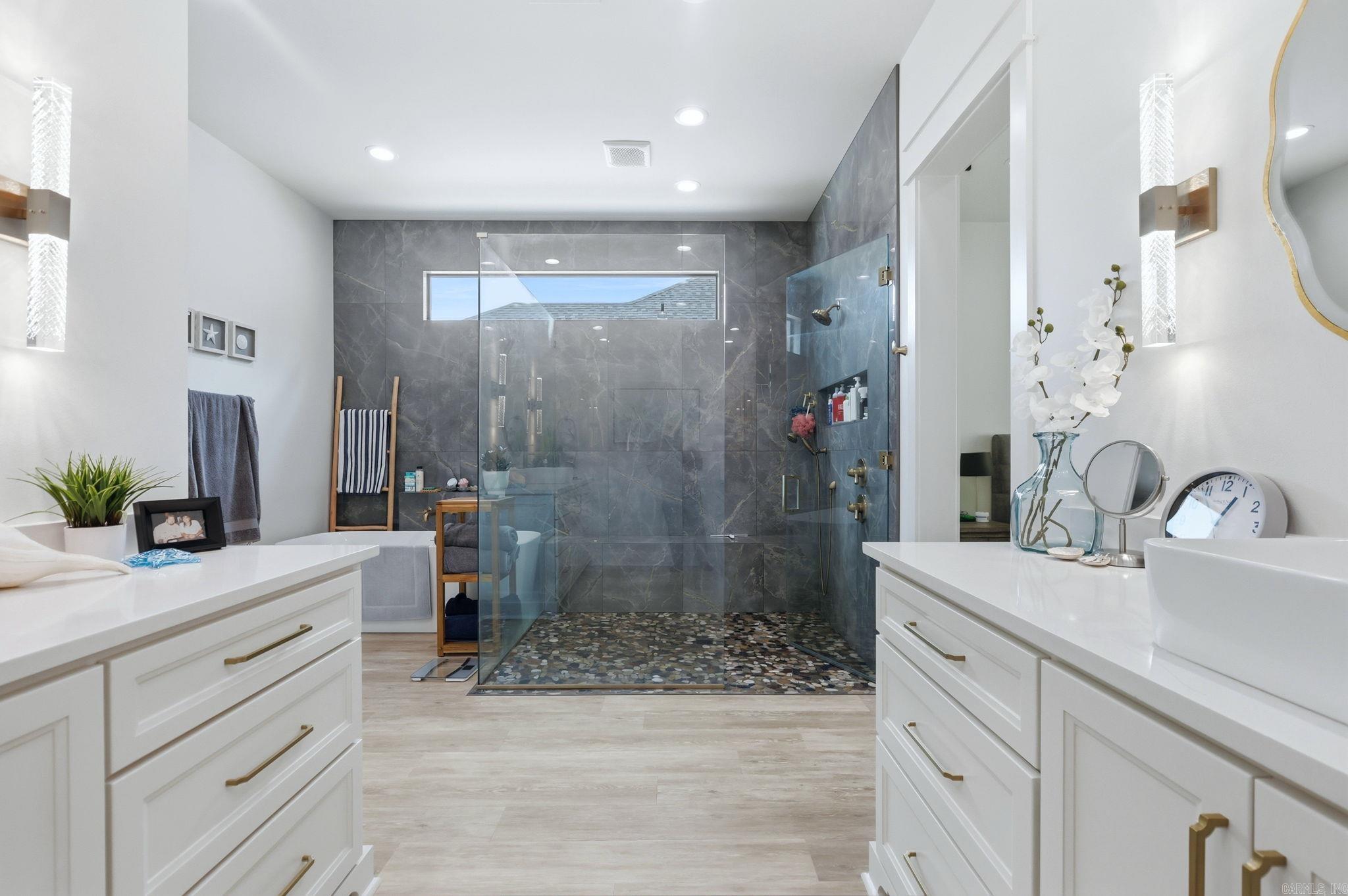 CHENAL VALLEY CALION COURT - Residential