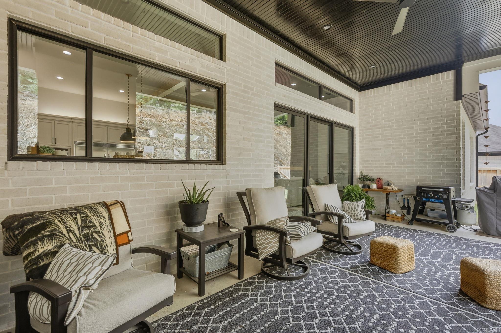 CHENAL VALLEY CALION COURT - Residential