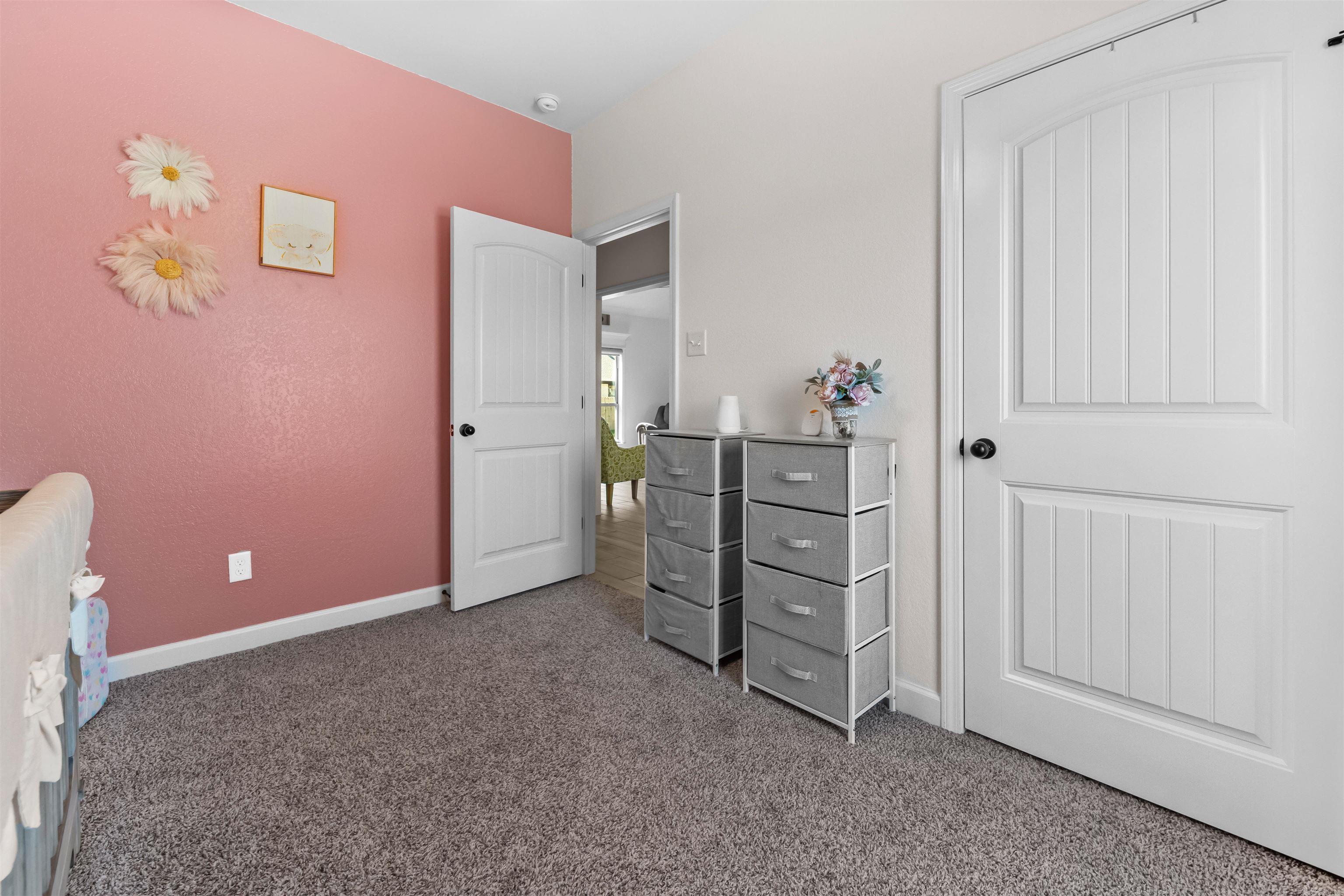 HIDDEN VALLEY ESTATES - Residential