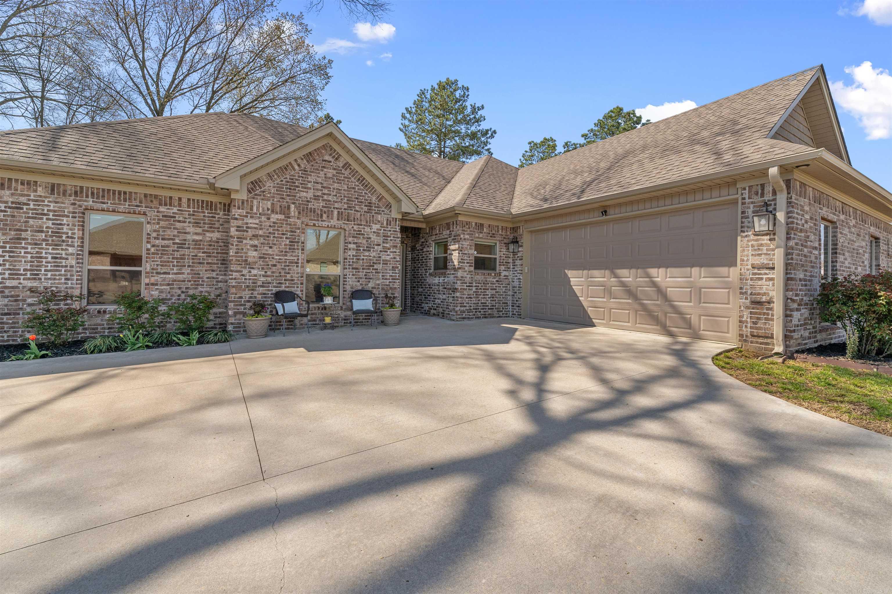 HIDDEN VALLEY ESTATES - Residential