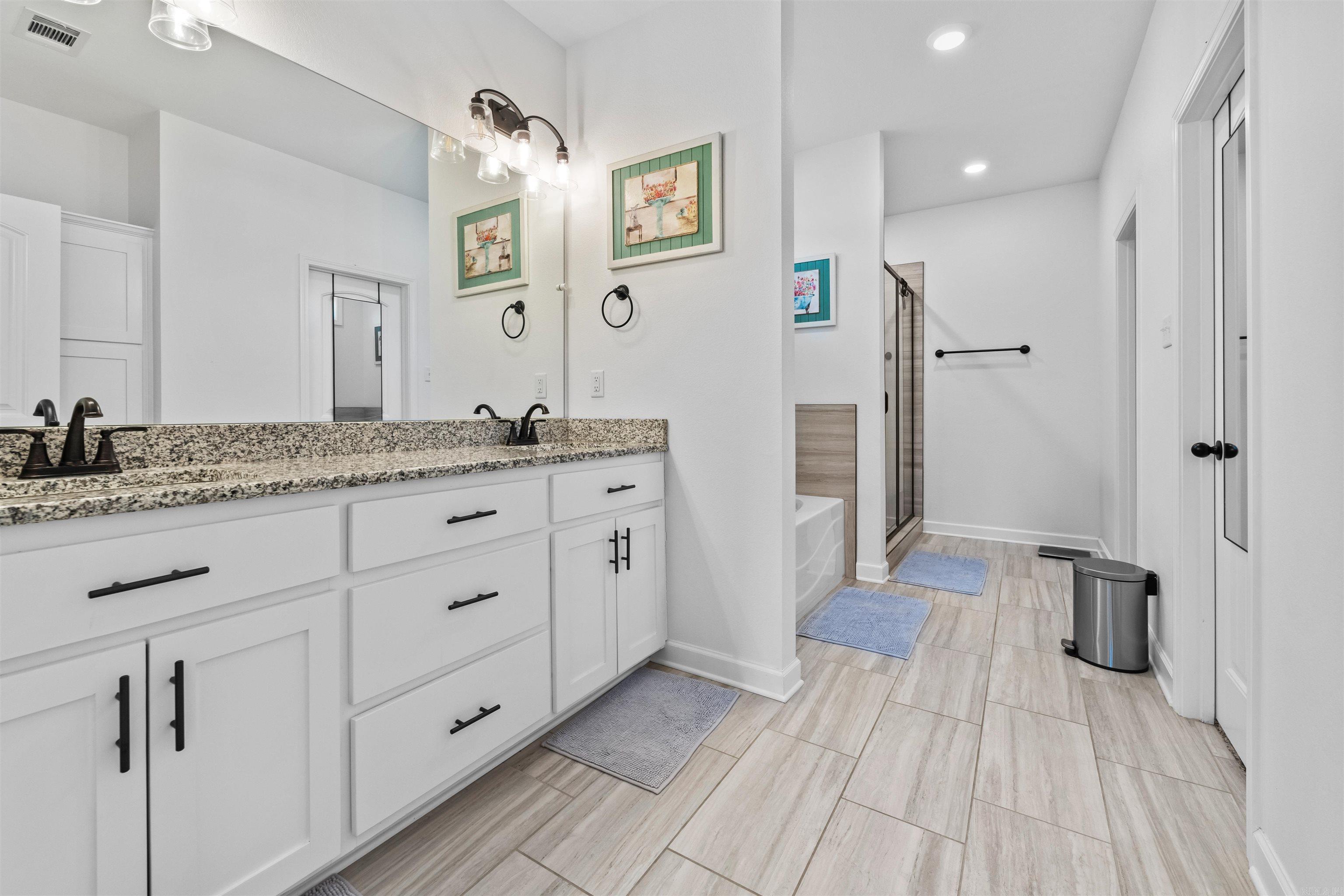 HIDDEN VALLEY ESTATES - Residential