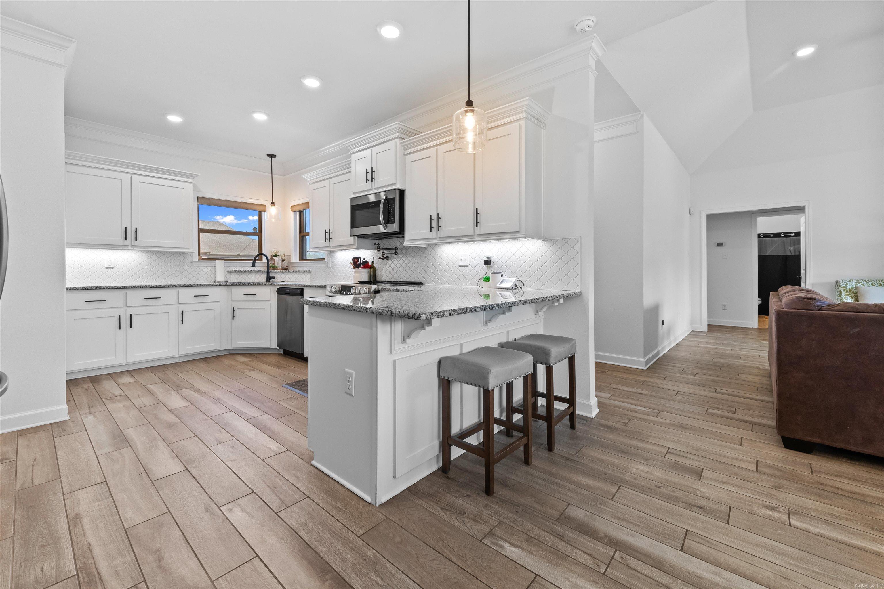 HIDDEN VALLEY ESTATES - Residential