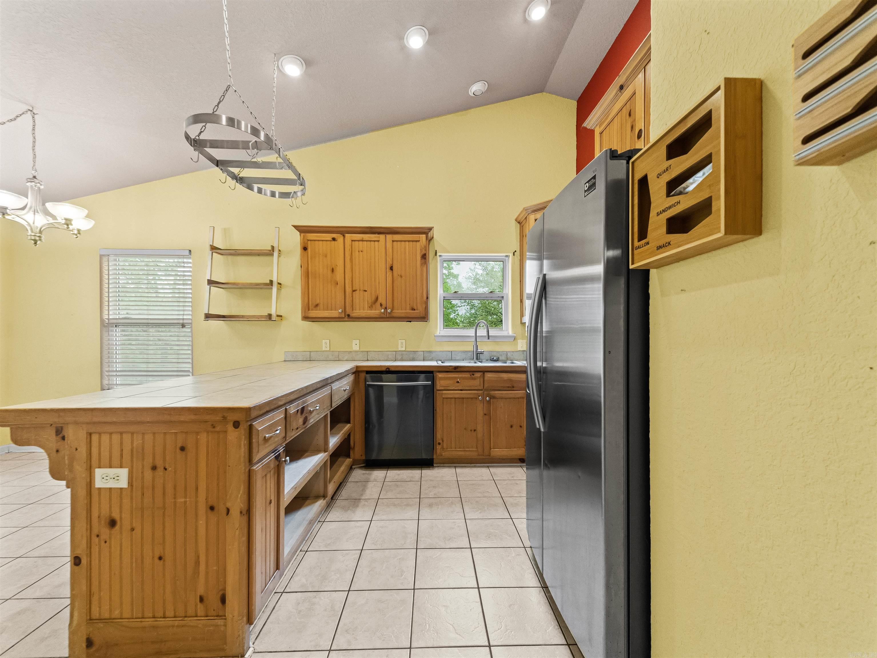 MAZANDERS - Residential