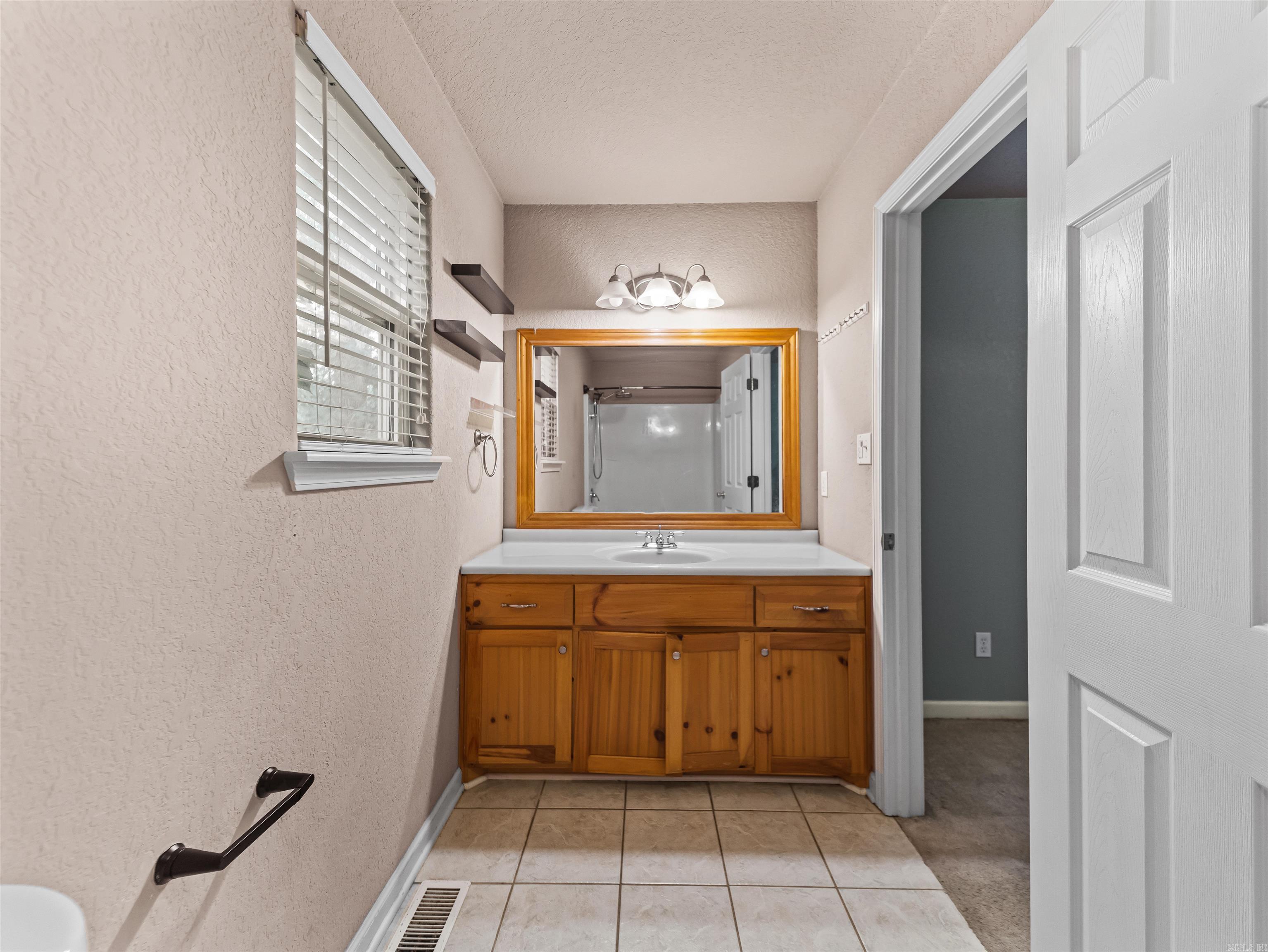 MAZANDERS - Residential