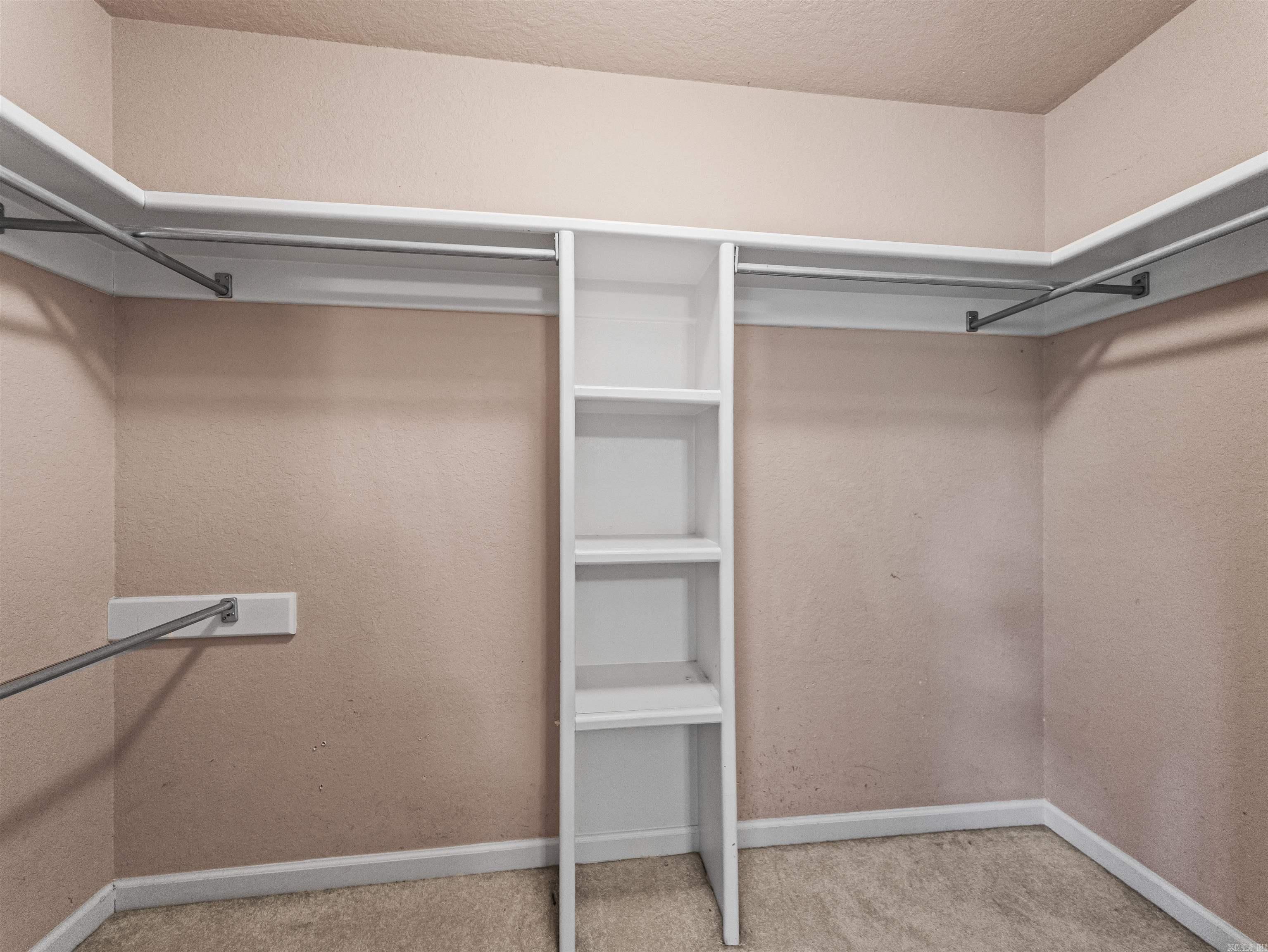 MAZANDERS - Residential