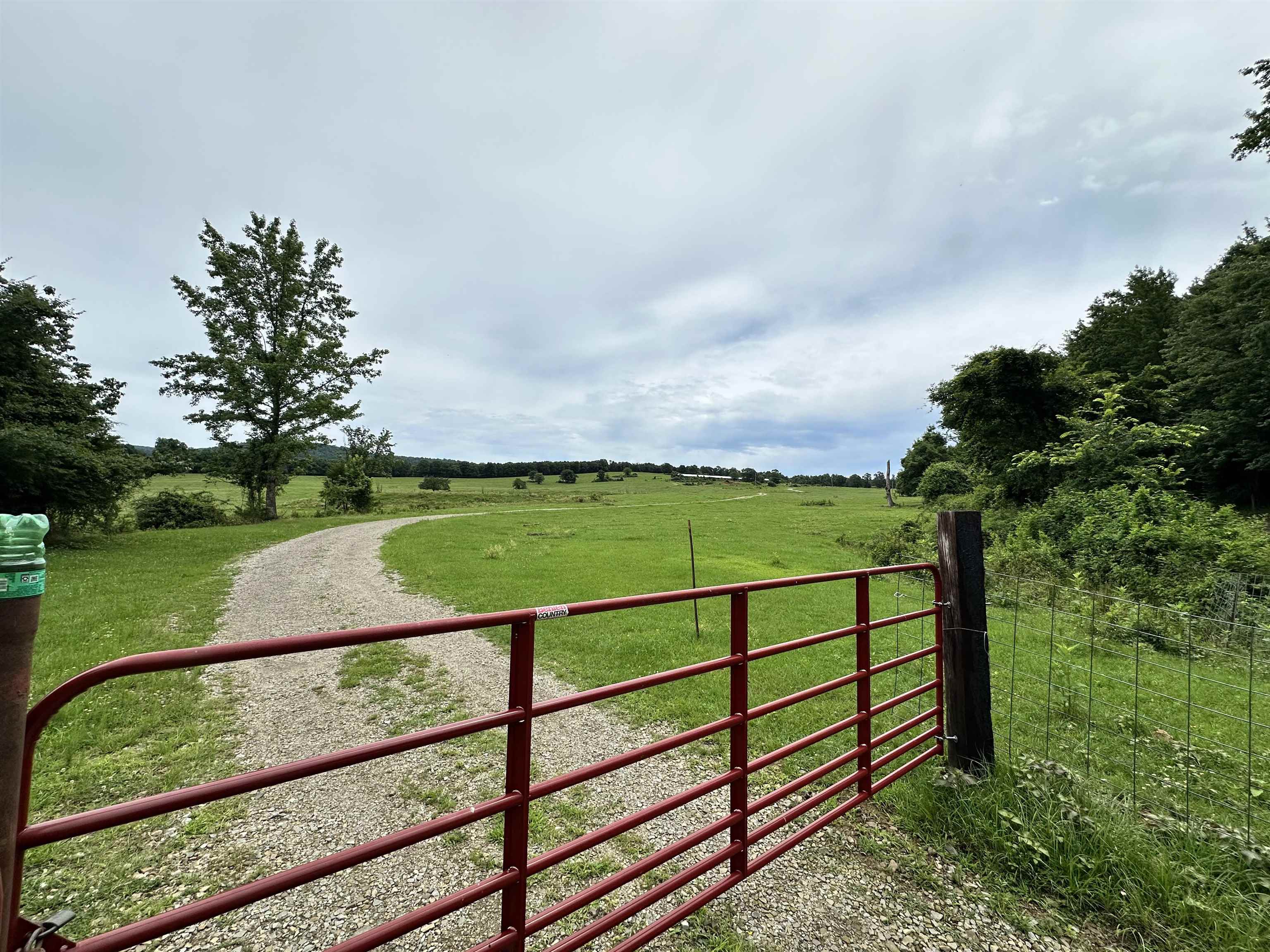 Metes & Bounds - Land