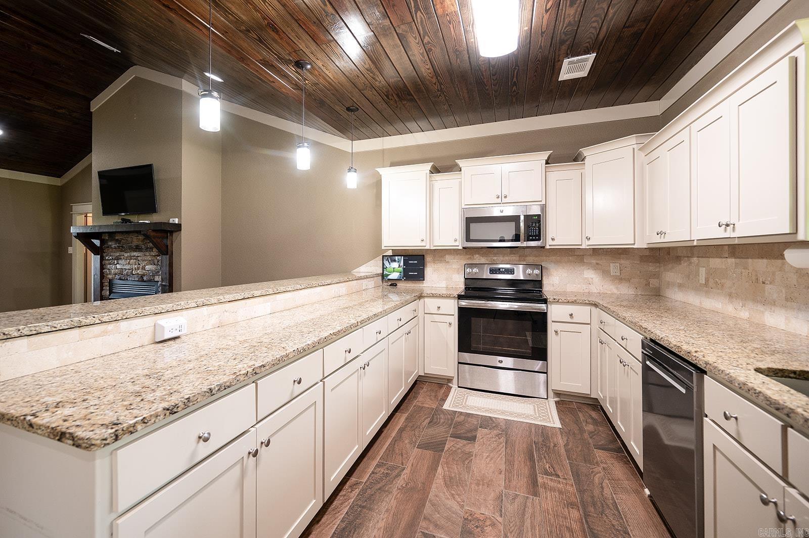 SANDY CREEK ADDITION - Residential