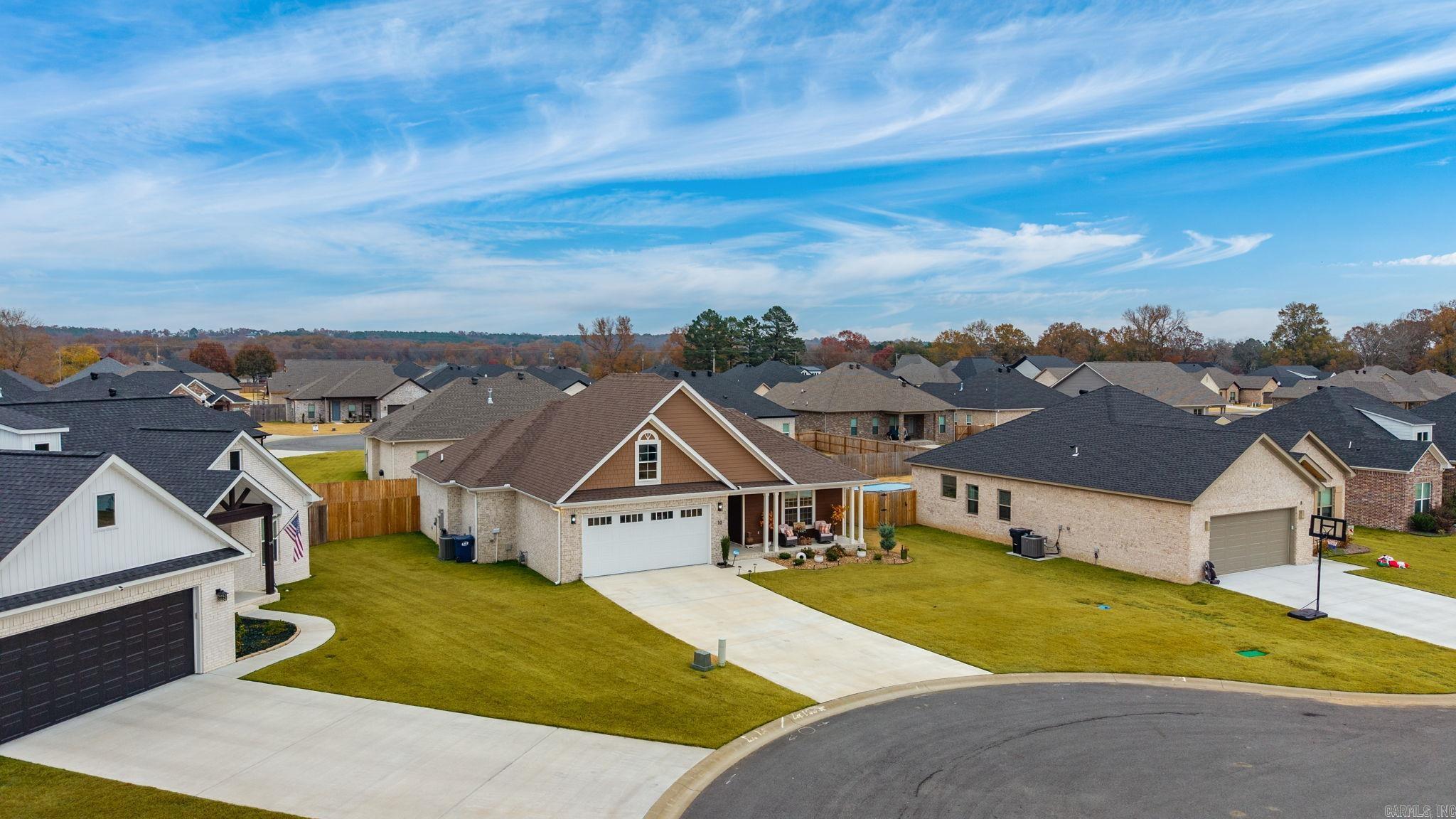 EAST MEADOW - Residential