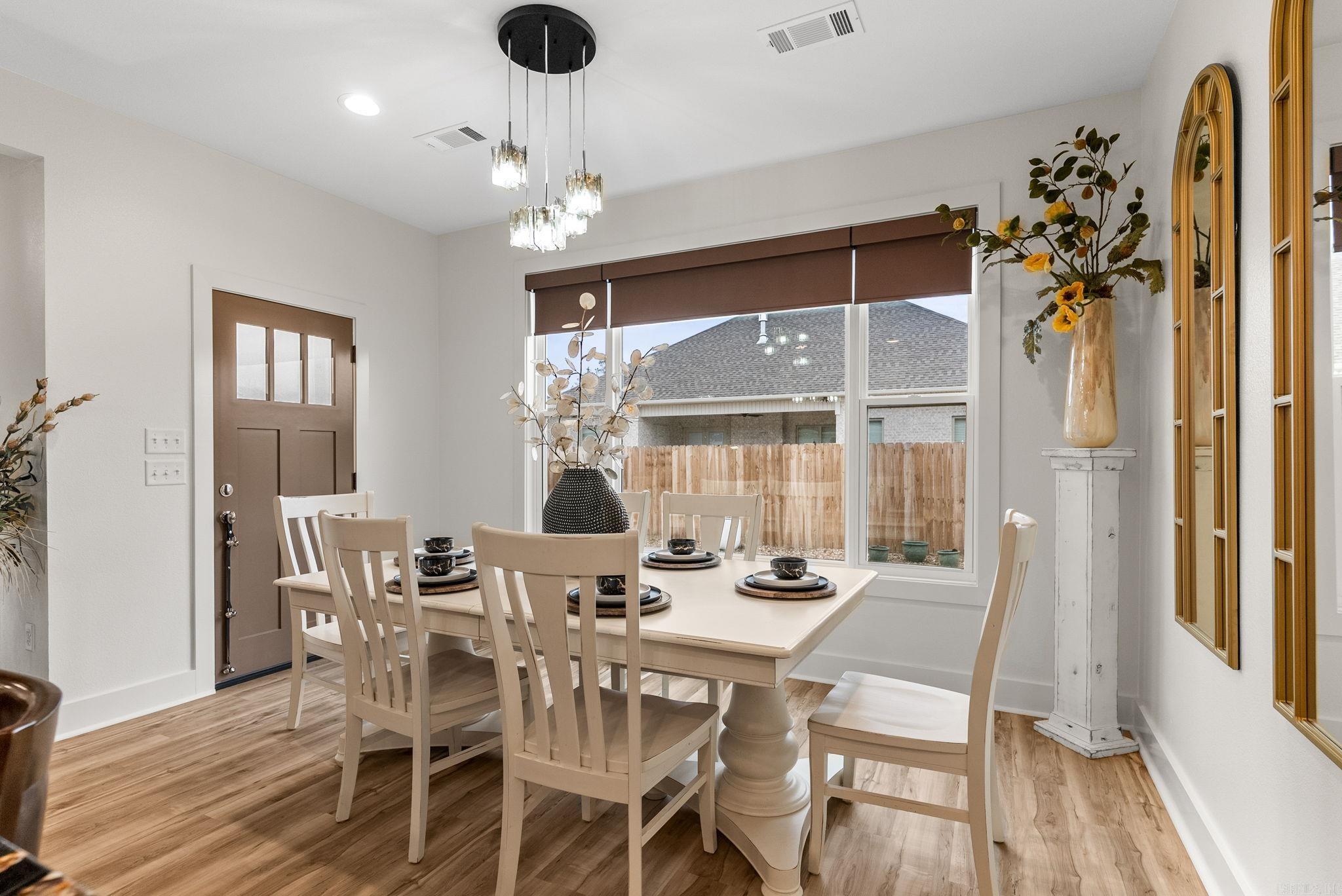 EAST MEADOW - Residential