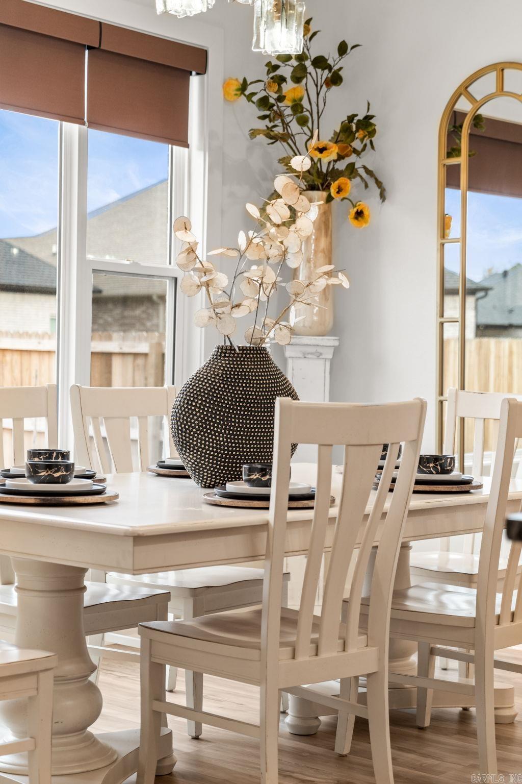 EAST MEADOW - Residential