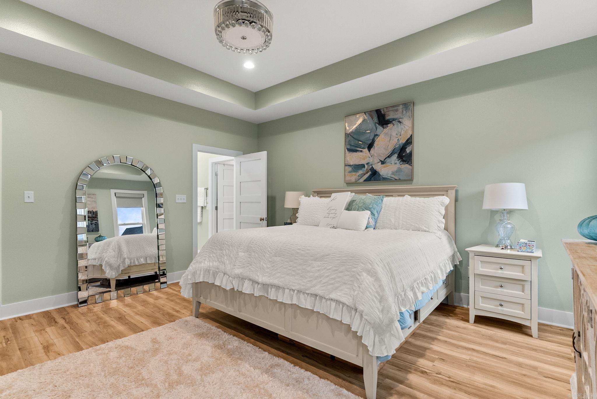 EAST MEADOW - Residential