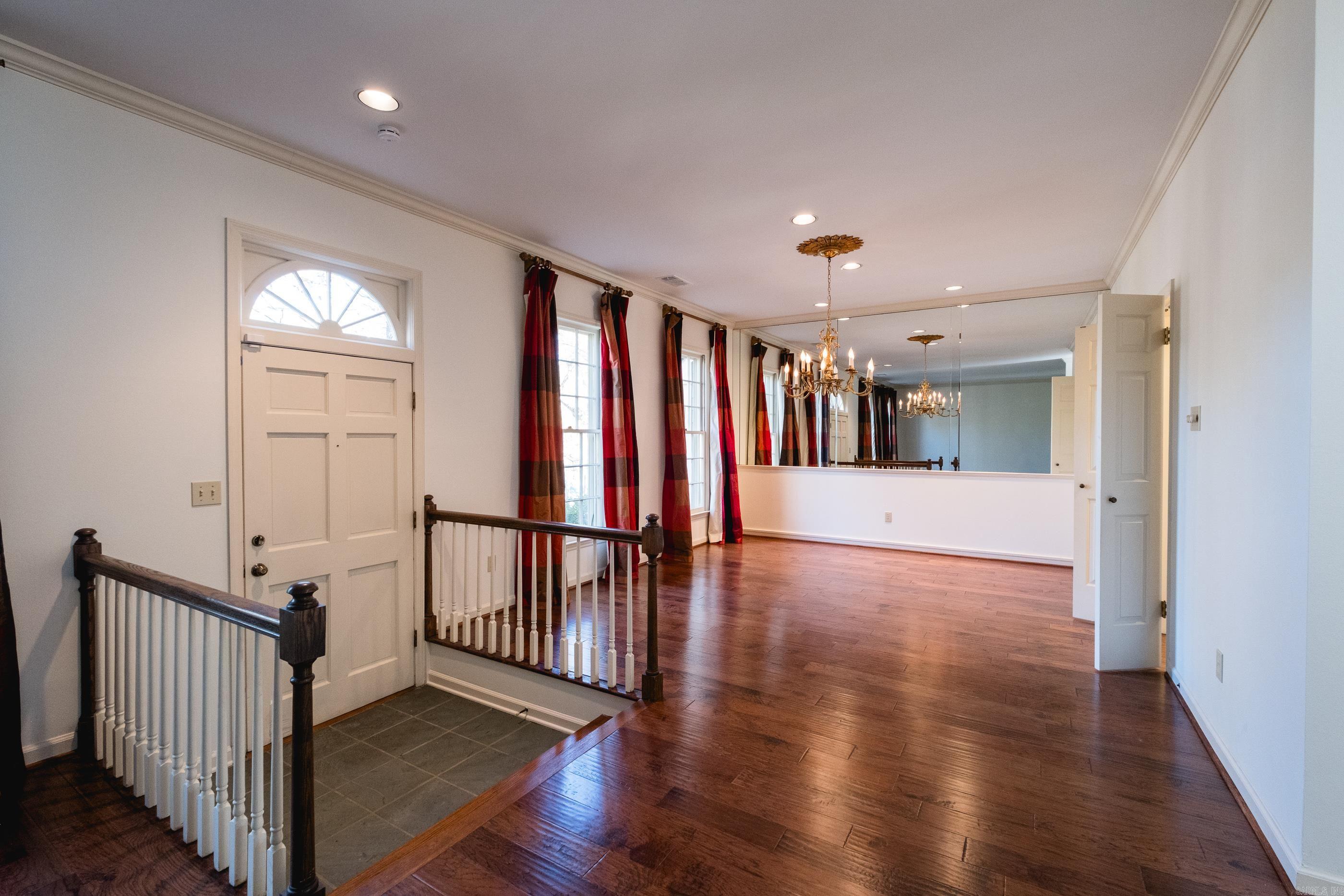 WINDSOR CT TOWNHOMES HPR - Residential