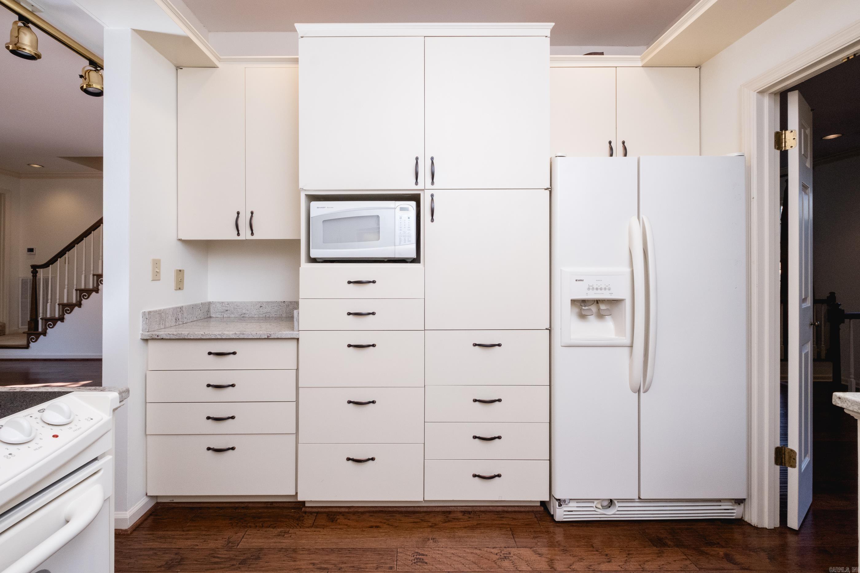 WINDSOR CT TOWNHOMES HPR - Residential