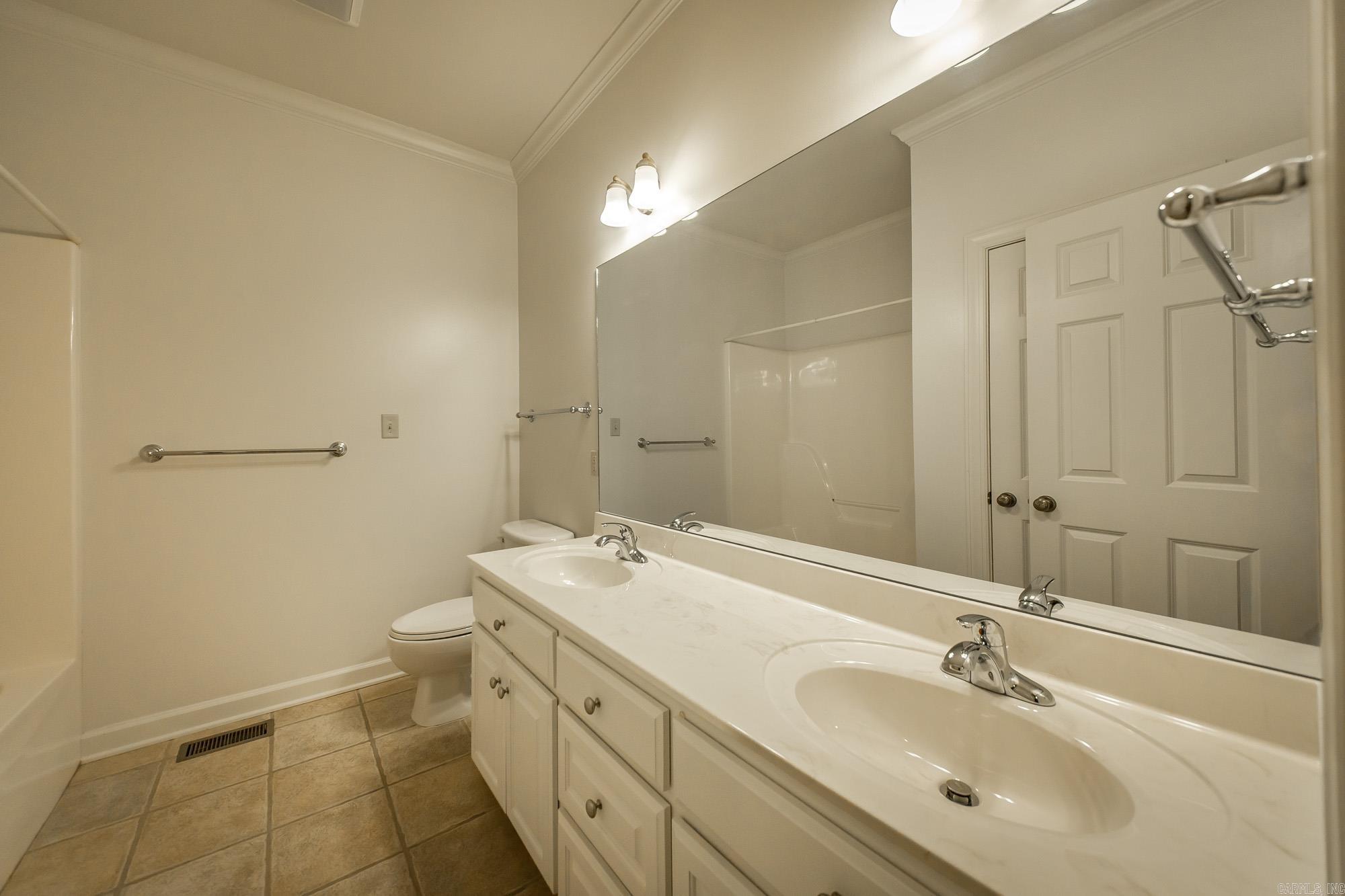 PEBBLE BEACH WOODS ADDN - Residential