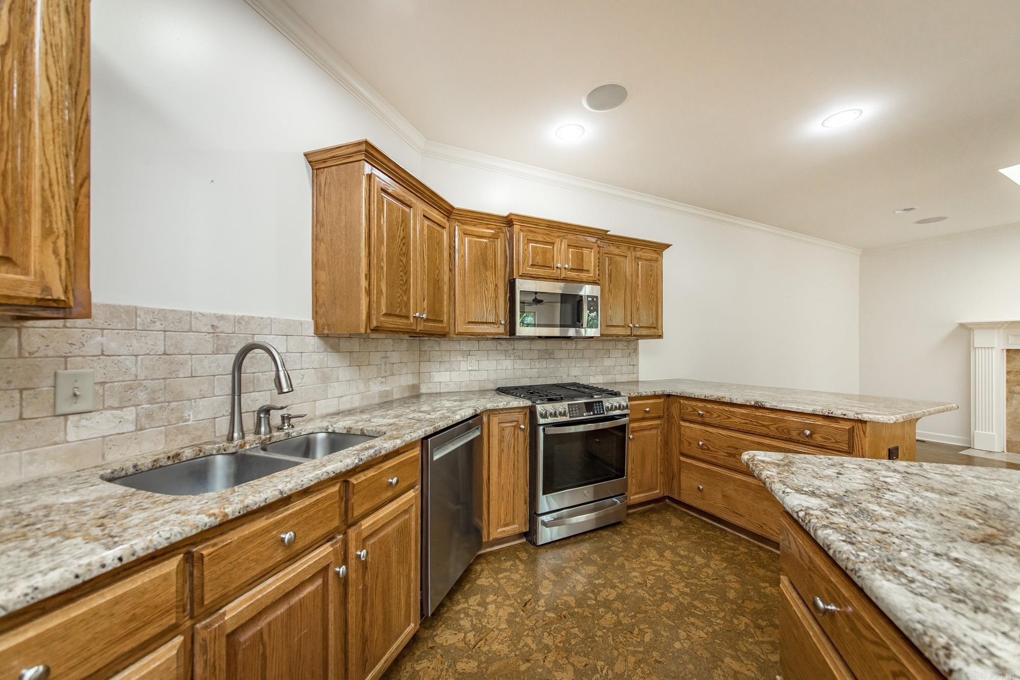 PEBBLE BEACH WOODS ADDN - Residential