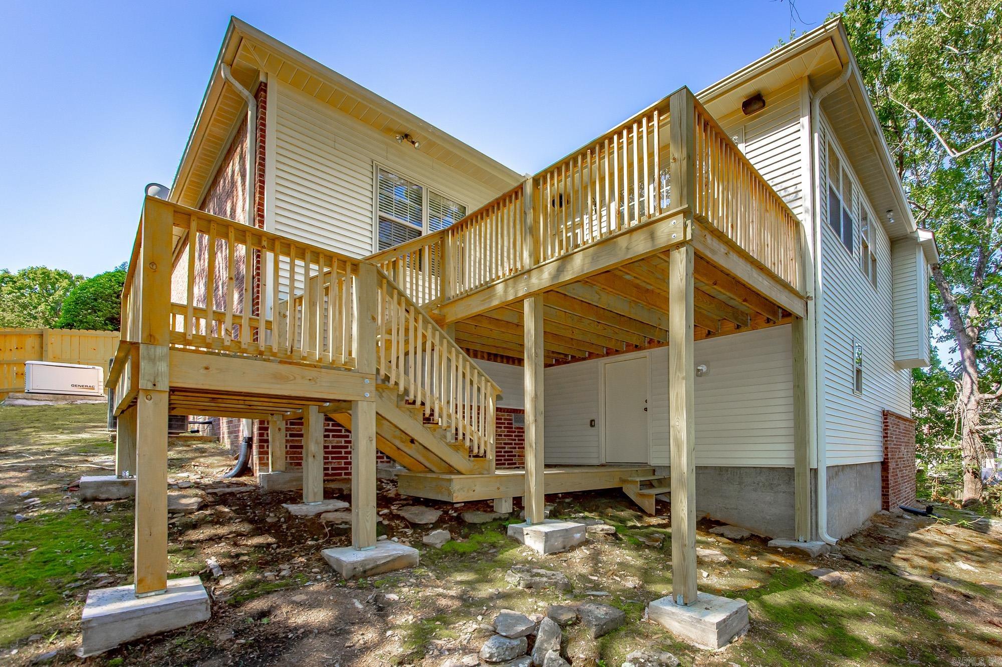 PEBBLE BEACH WOODS ADDN - Residential