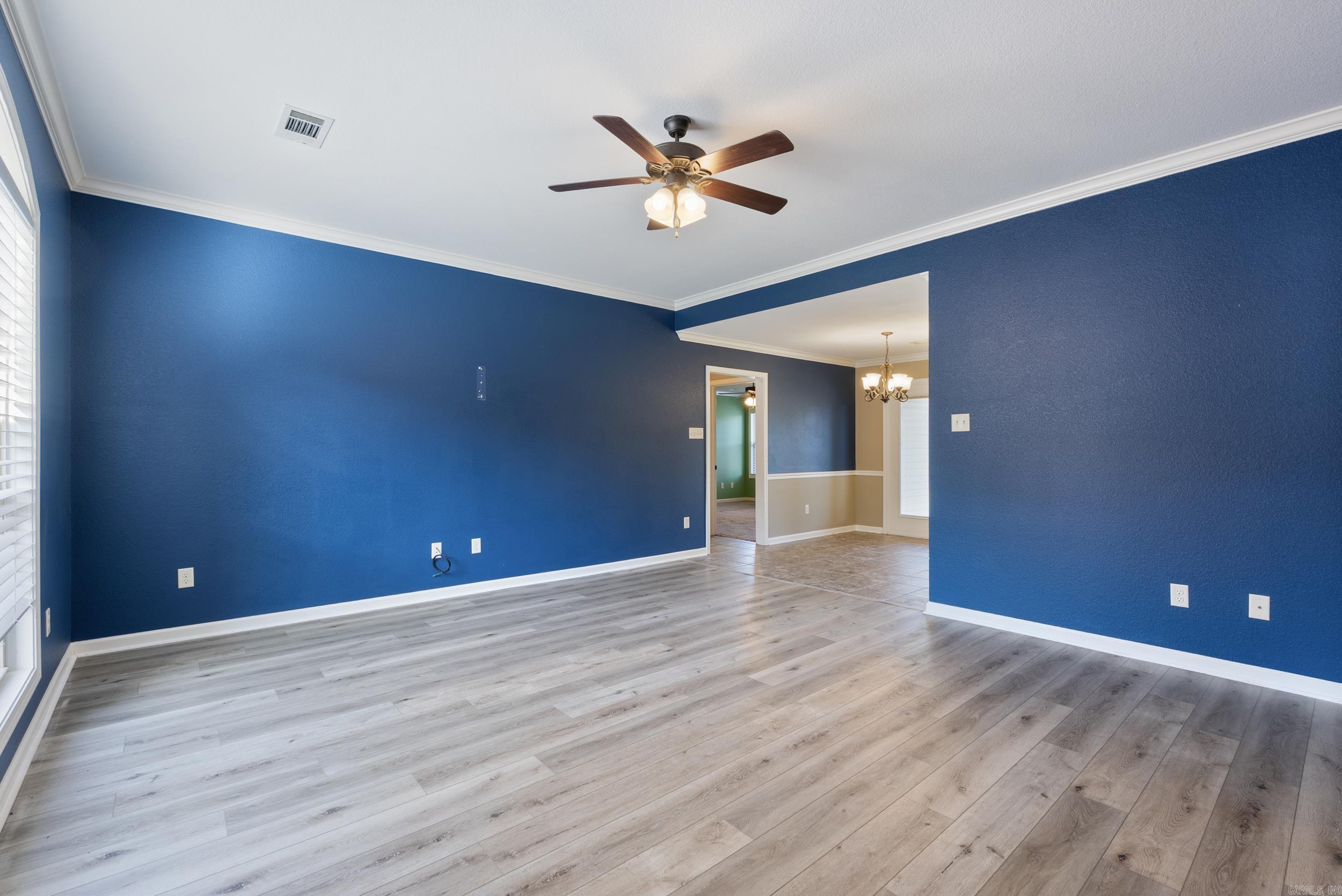 CROSS CREEK - Residential