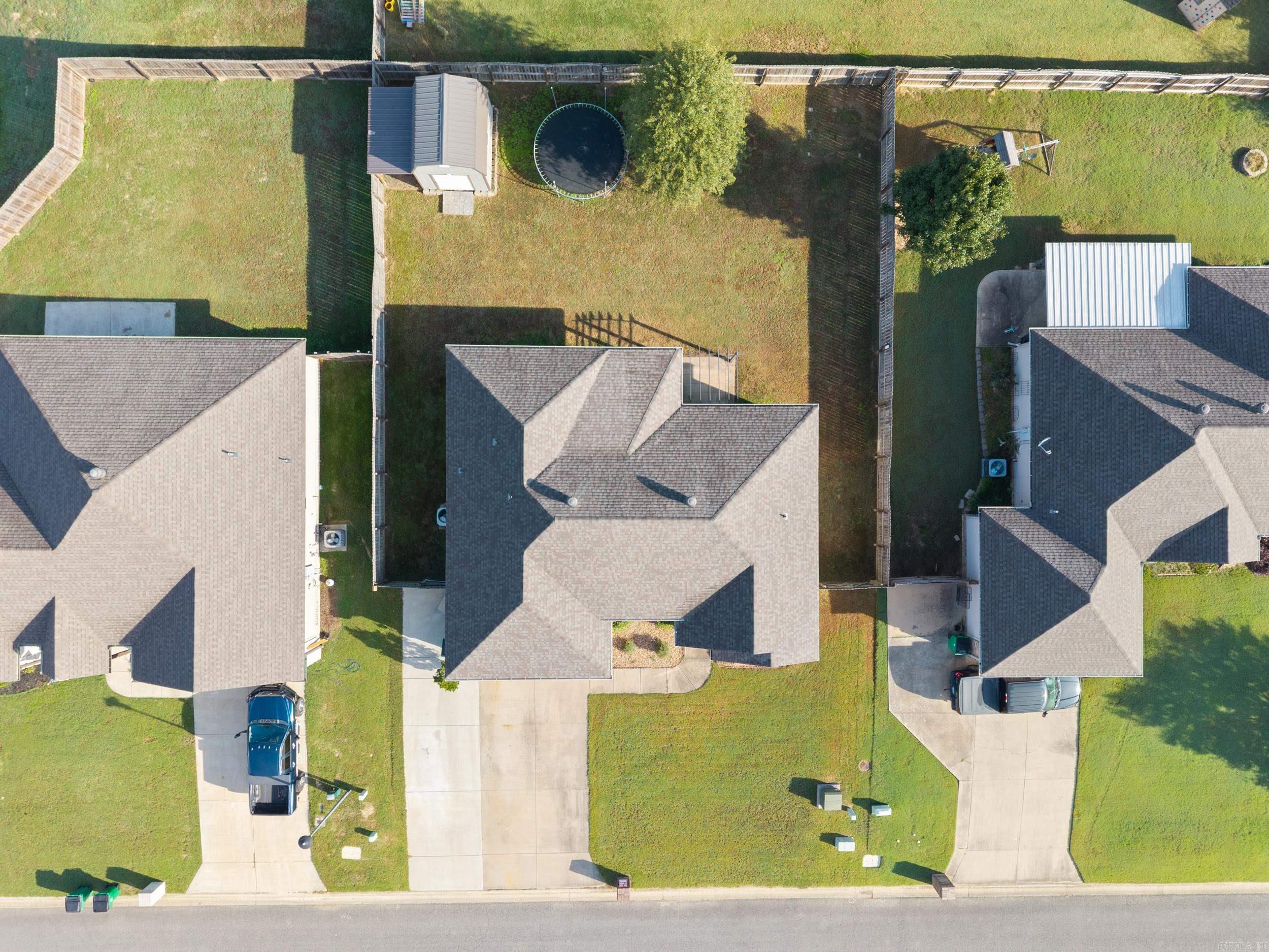 CROSS CREEK - Residential