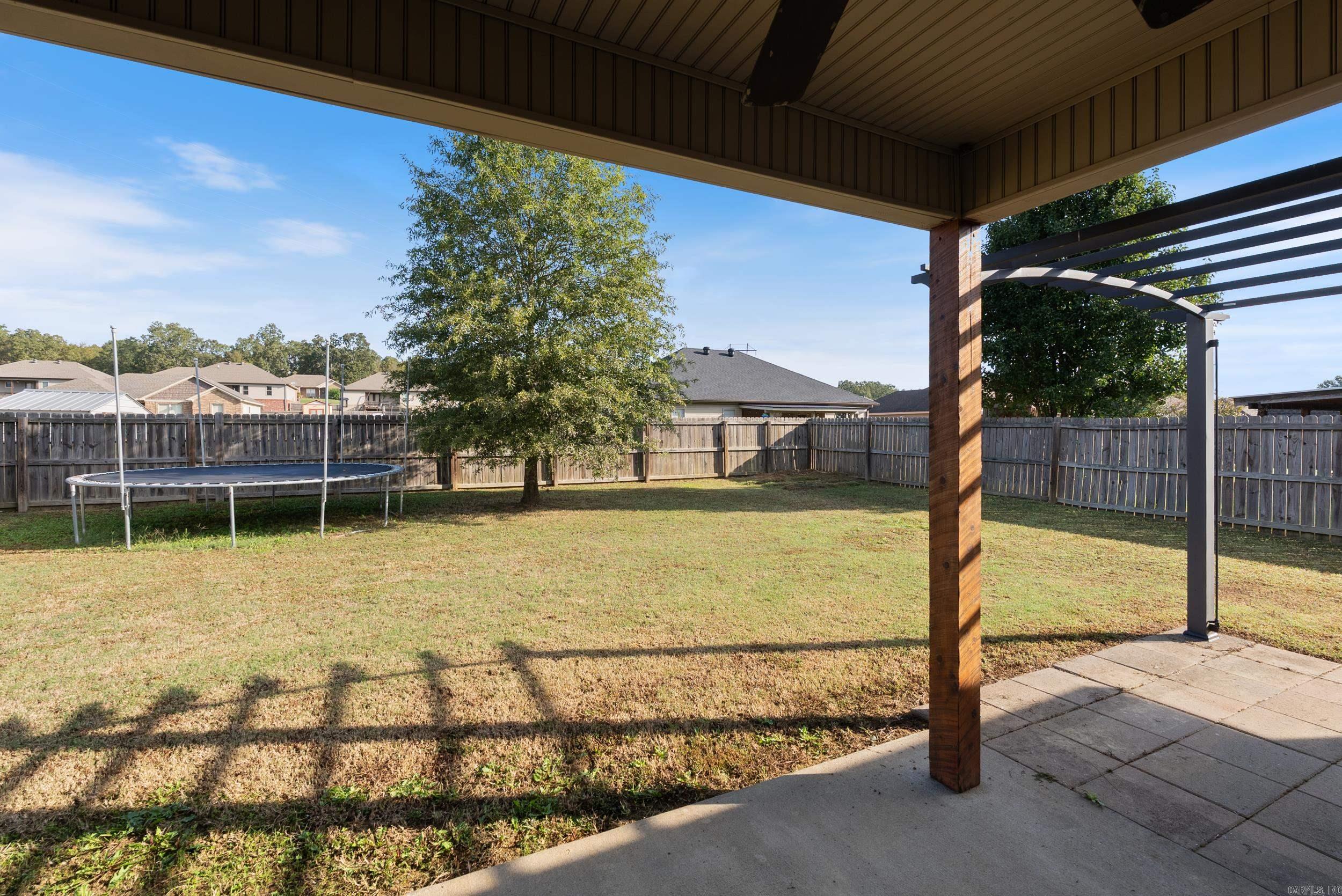 CROSS CREEK - Residential