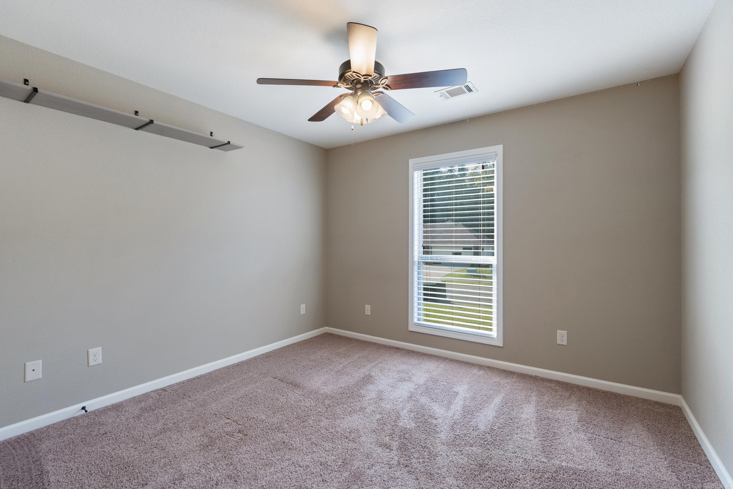CROSS CREEK - Residential