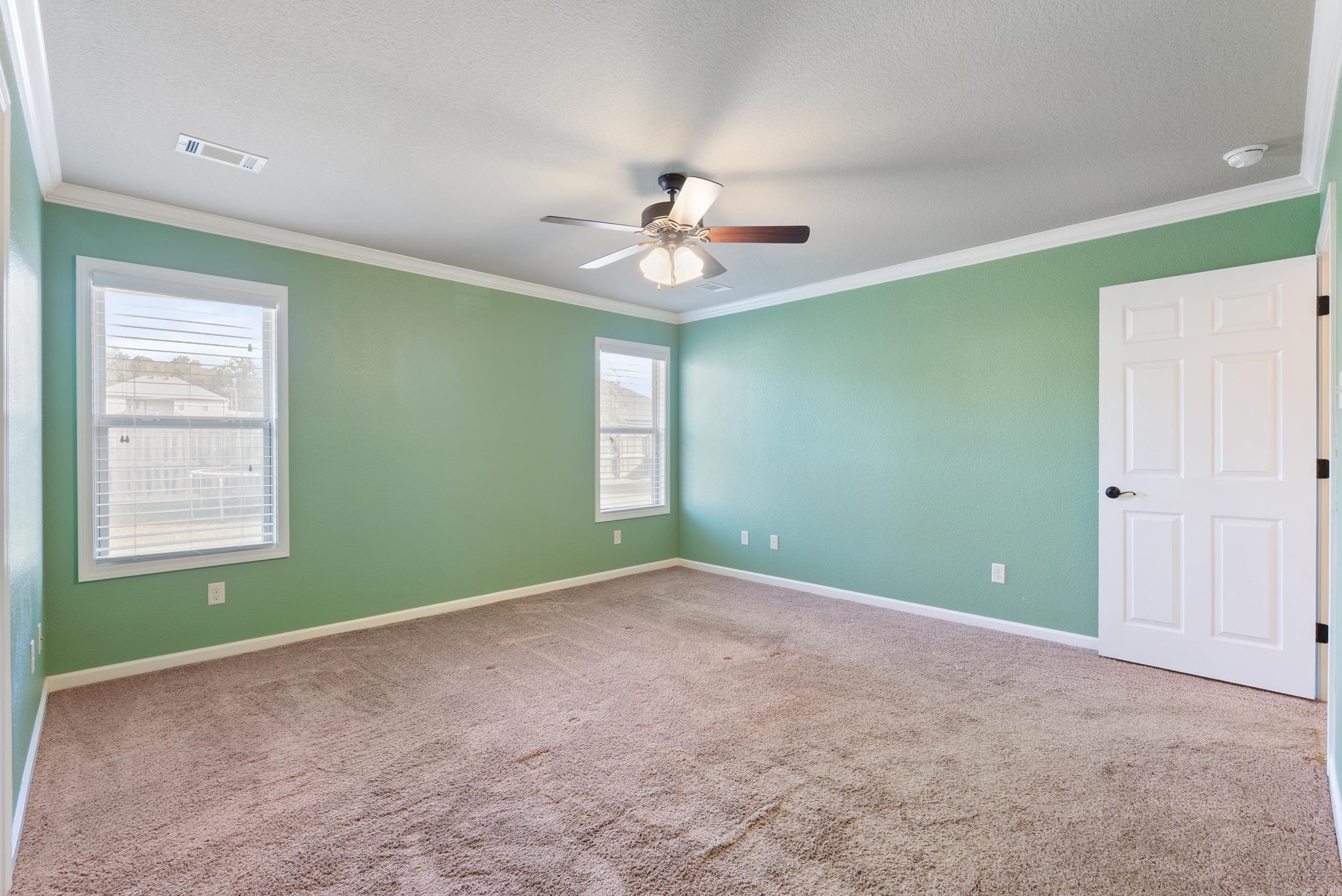 CROSS CREEK - Residential