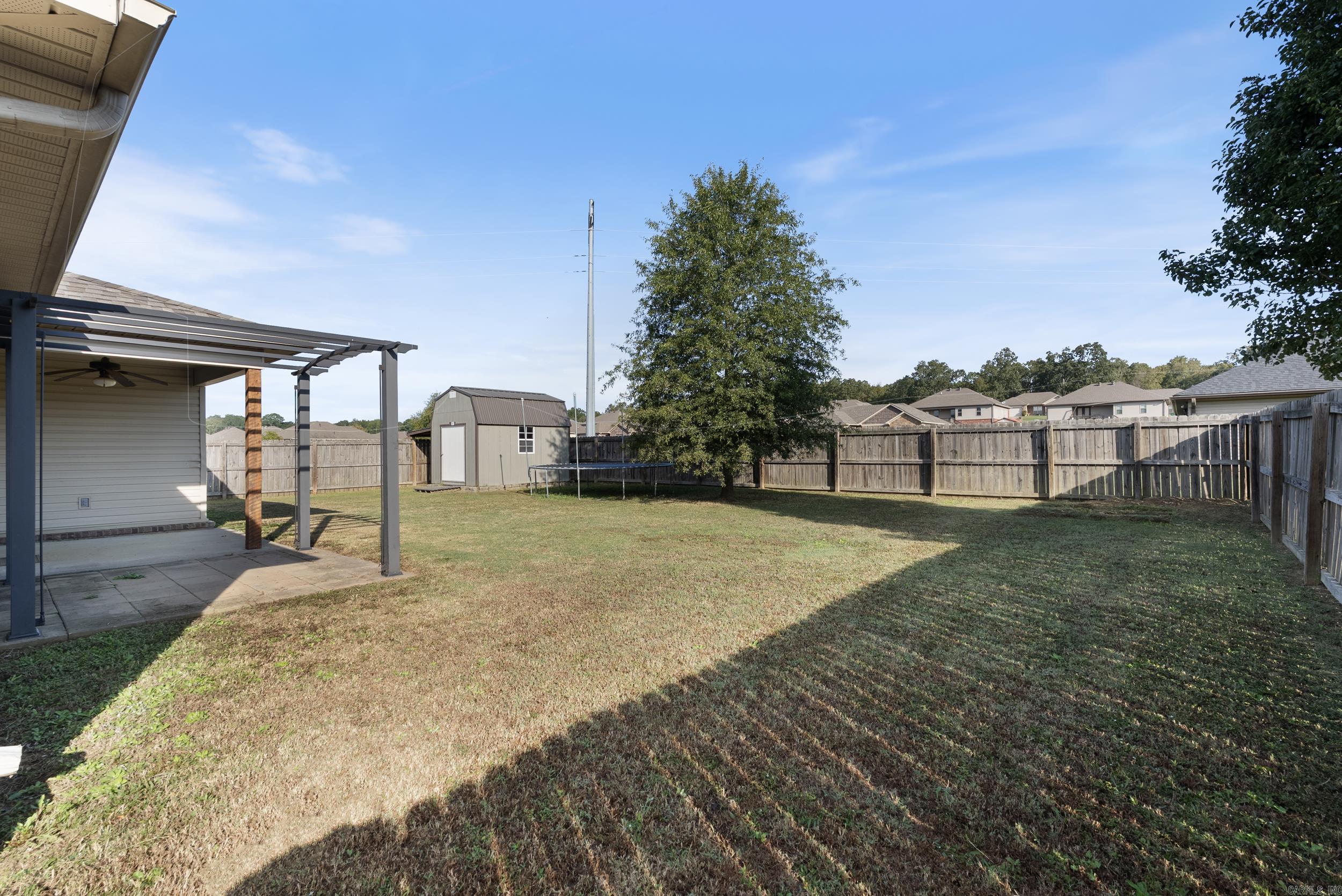 CROSS CREEK - Residential