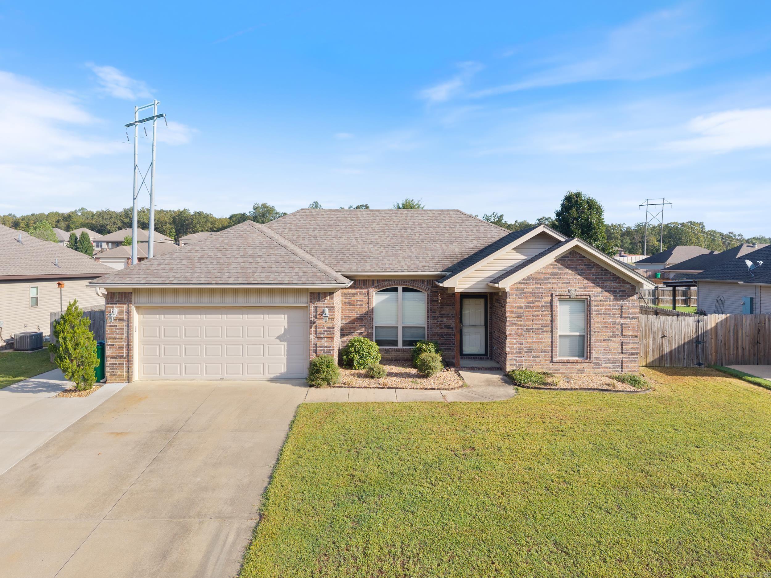 CROSS CREEK - Residential