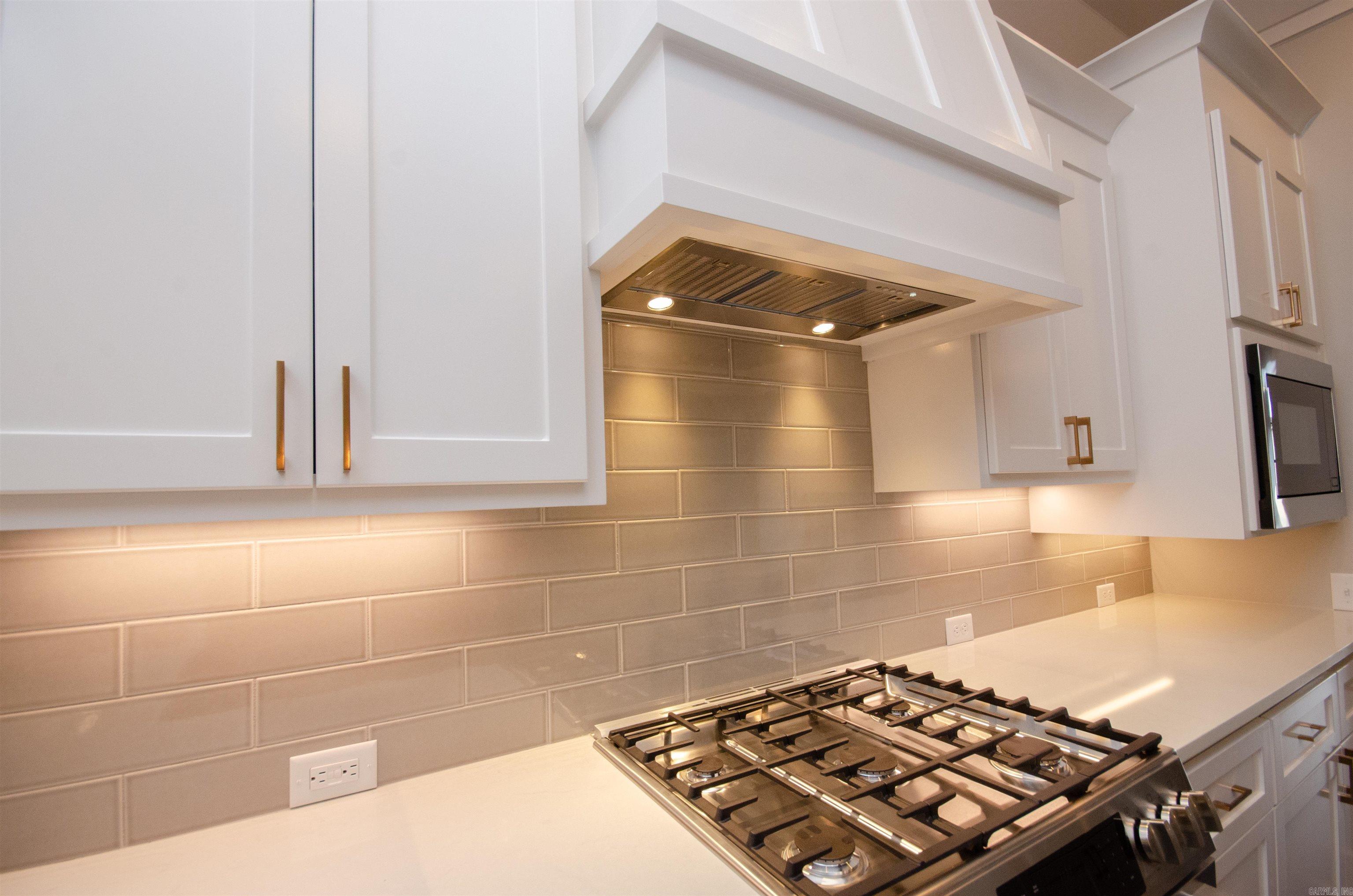 VILLAGE @ HENDRIX - Residential