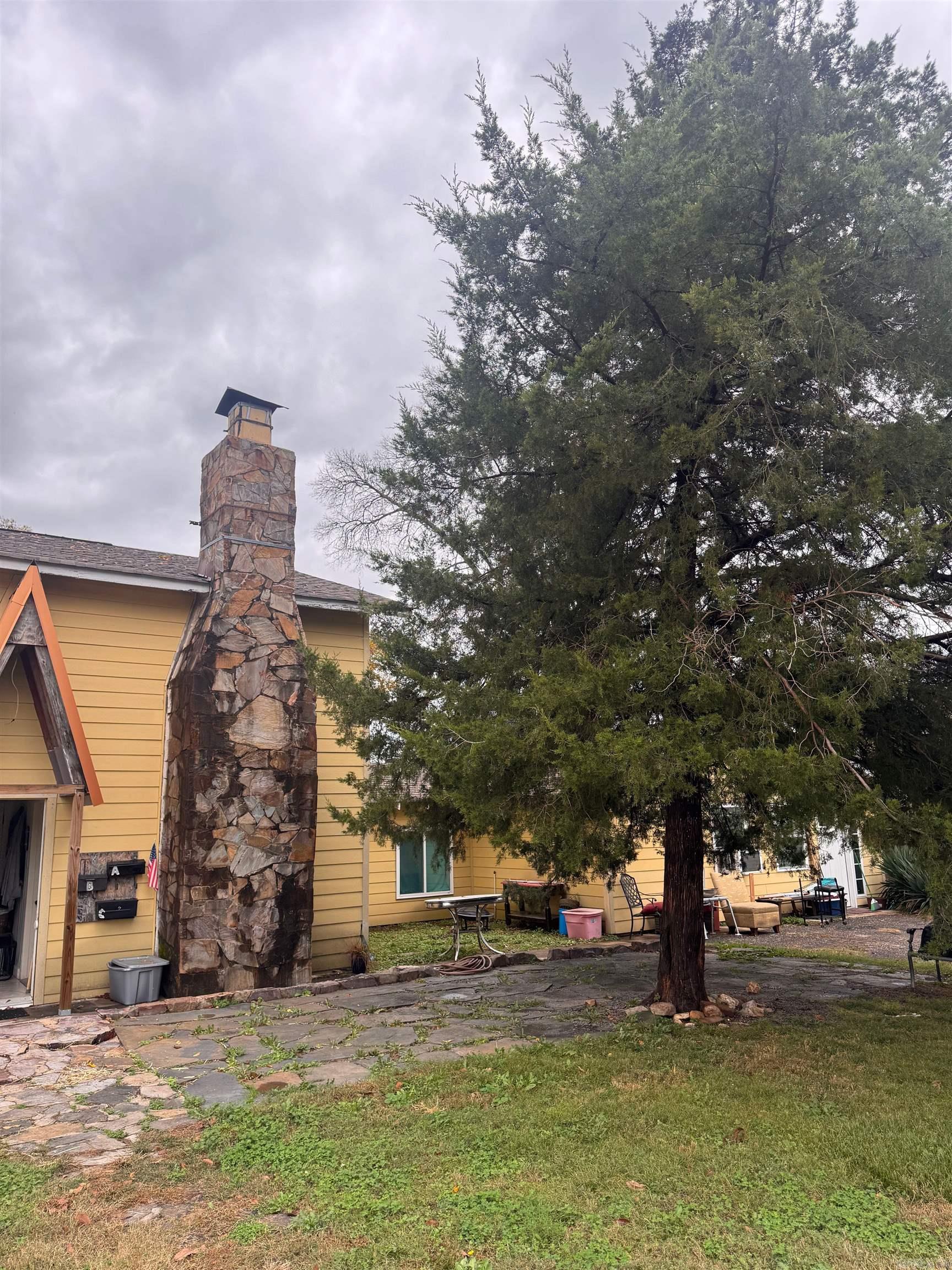 South Hot Springs - Residential Income