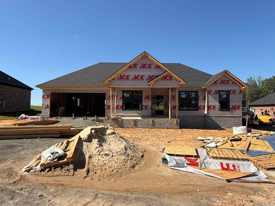 Beautiful new construction home in the desirable Hidden Valley Estates Subdivision. This home is currently under construction. It will be a 4 bed, 2 bath with a thoughtfully planned out layout with 1810 sqft. Will be fully fenced. Under contract before listing.