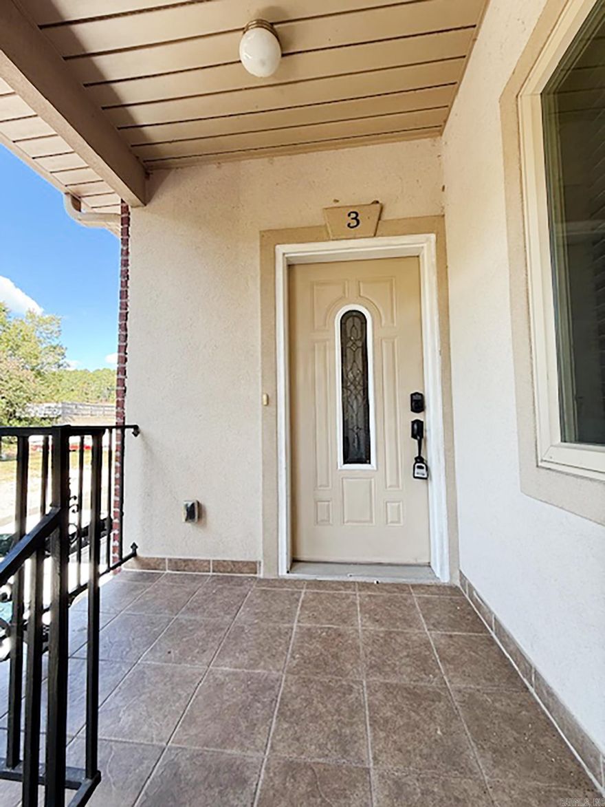 DescriptionWelcome home to 1133 Airport Rd., B3 in beautiful Hot Springs! With an open concept kitchen, breakfast bar, dining, and living room, this fully-furnished lake condo offers two bedrooms and two bathrooms. The master bedroom includes a full ensuite and walk-in closet. Enjoy some water views from your covered patio. Ready for new tenants now!  Contact Amber Lewis with McGraw Realtors at alewis@mcgrawrealtors.com today to schedule your showings!