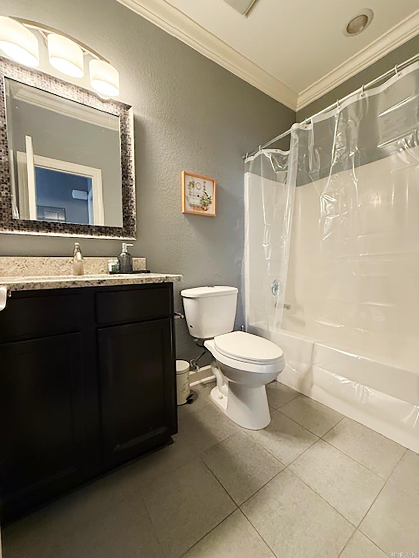 Pier 70 Condominiums - Residential Lease