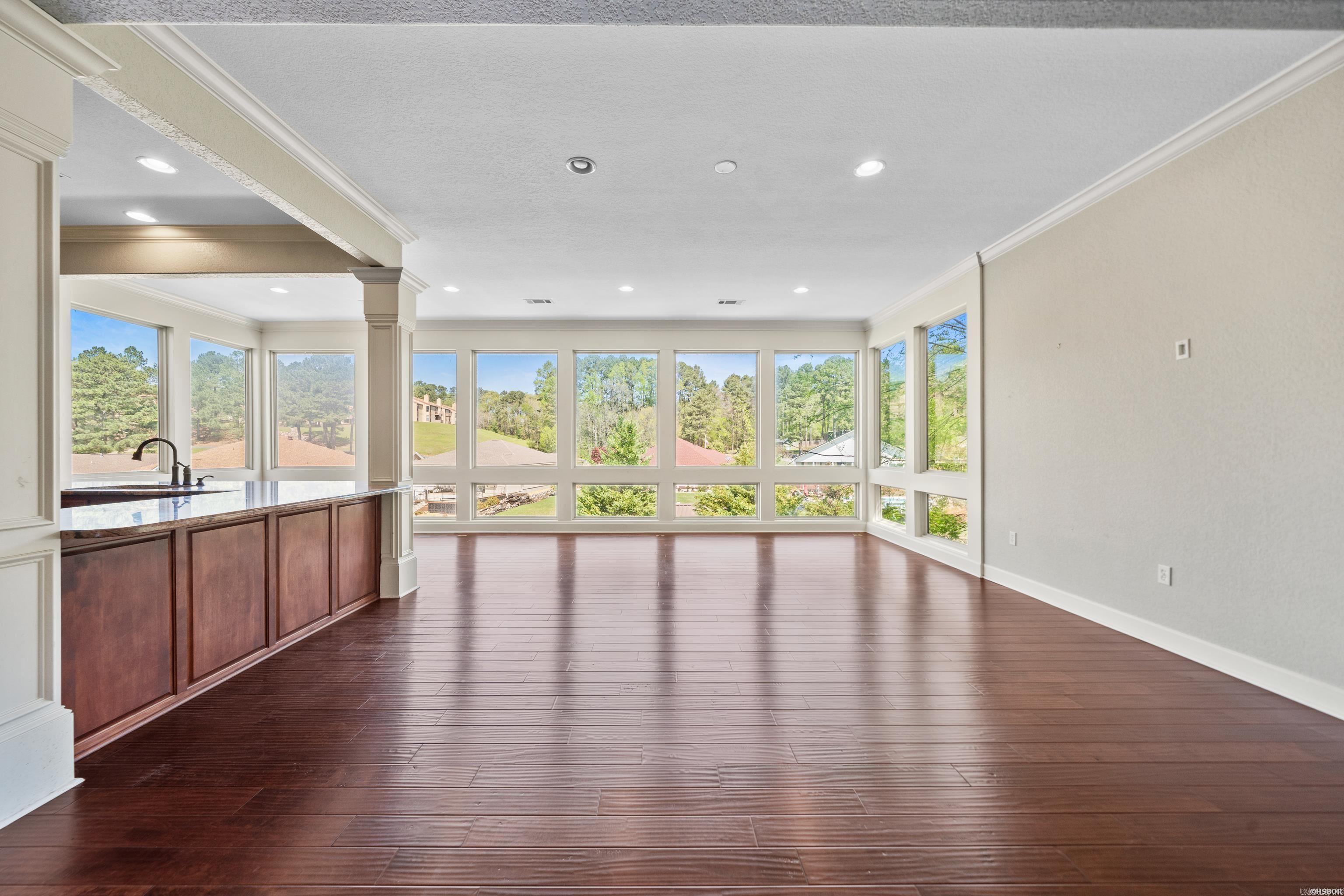 Four Oaks - Residential