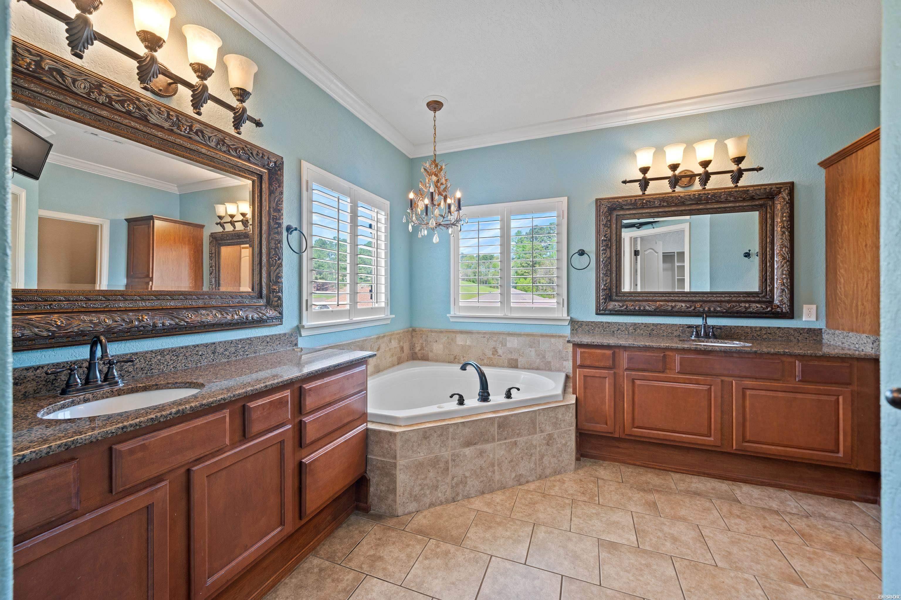 Four Oaks - Residential